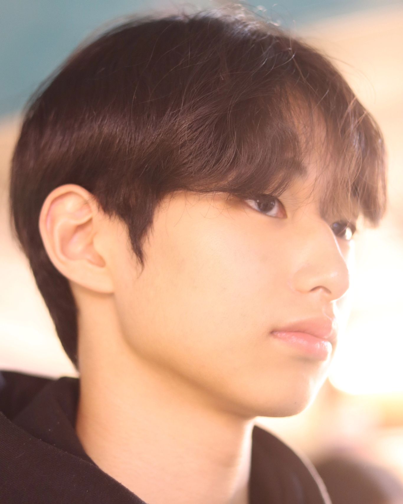 Model. im._.dkr 
Camera. minjae_picture