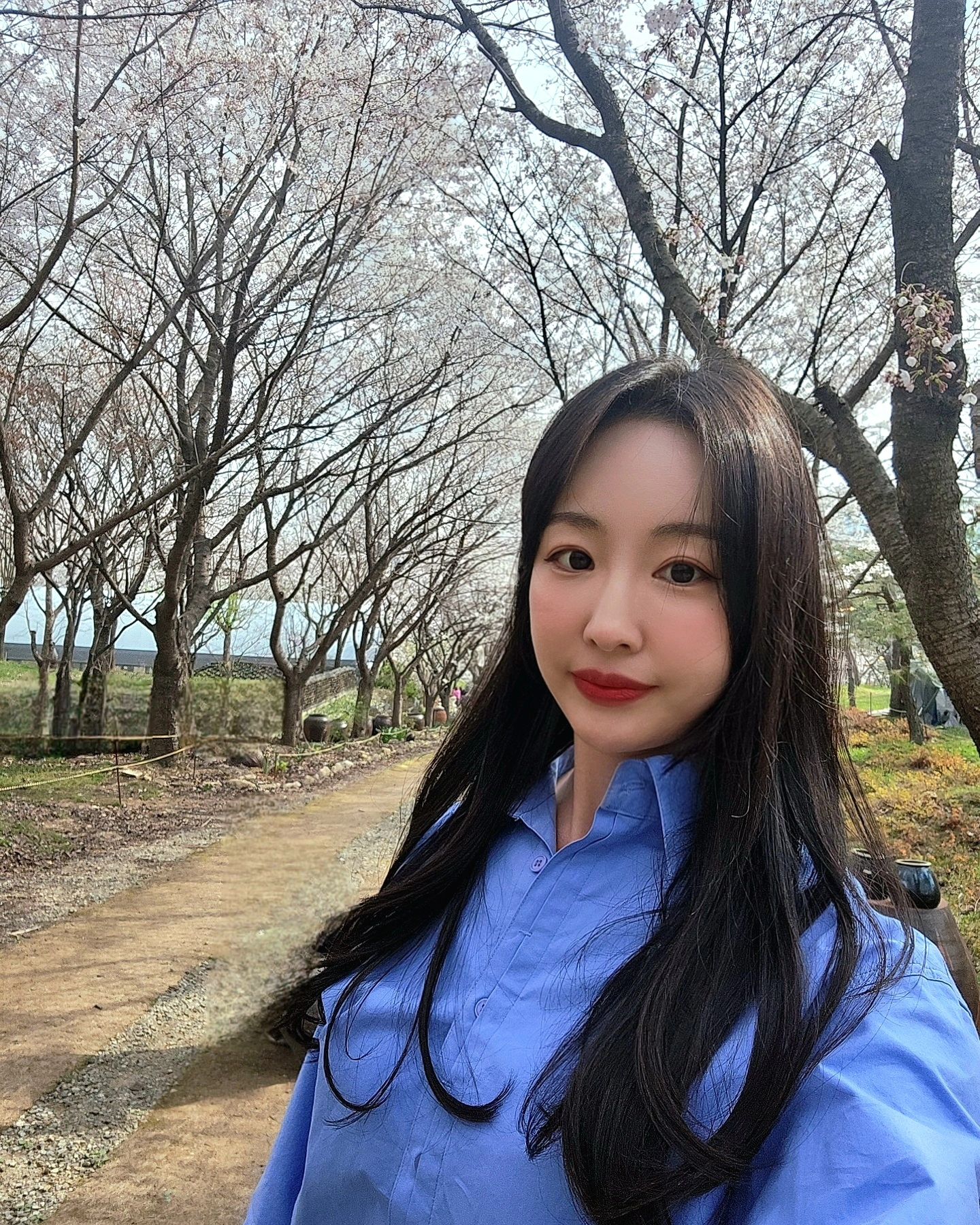 나두 벚꽃봤당🌸🌸
.
.
.
#백운호수#벚꽃구경#selfie