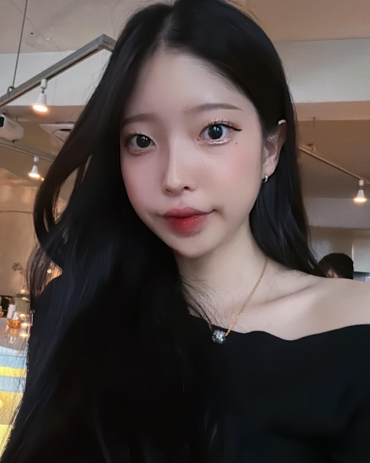 #협찬 dogokmijuri_official
⠀
⠀
맛부터 분위기가 완벽한 술집 '도곡미주리' 🩶
기존에도 인근에서 유명하여 단골고객이 많은 매장
⠀
다양한 메뉴와 술이 실패없이 맛있었던 ••
나오기 싫었던 만큼 예뻐서 사진 왕창 찍고왔던 곳이에요
⠀
강남술집은  #도곡미주리 🩶
⠀
편하게 예약하고 방문하실 수 있어요 👩🏻‍💻
네이버예약: https://naver.me/xUStFZ1p
캐치테이블: https://app.catchtable.co.kr/ct/shop/dogok_mijuri

 #양재천맛집 #양재맛집 #도곡맛집 #도곡다이닝 #양재다이닝 #양재천데이트 #강남분위기좋은술집 #다이닝술집 #와인바 #캐치테이블맛집 #양재술집 #양재소개팅