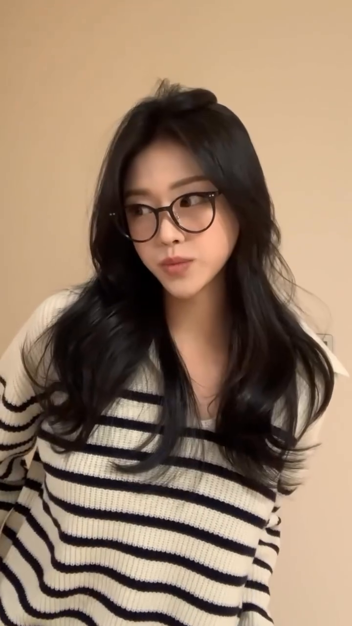 메리크리스마스
이번 크리스마스에는 출근-야근-퇴근 예정이요
