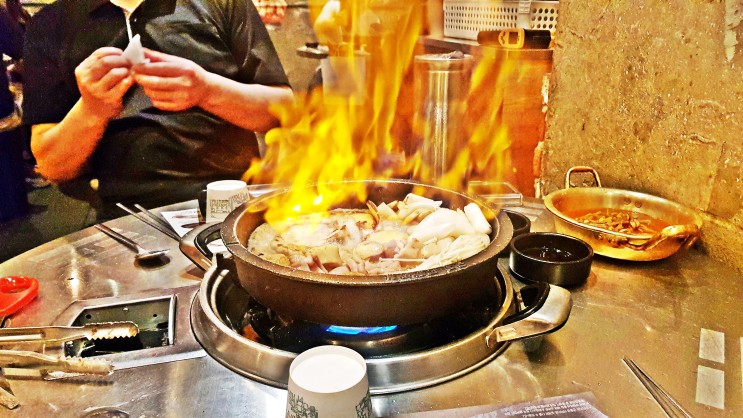 불쇼로 유명한 곱창 맛집 대한곱창