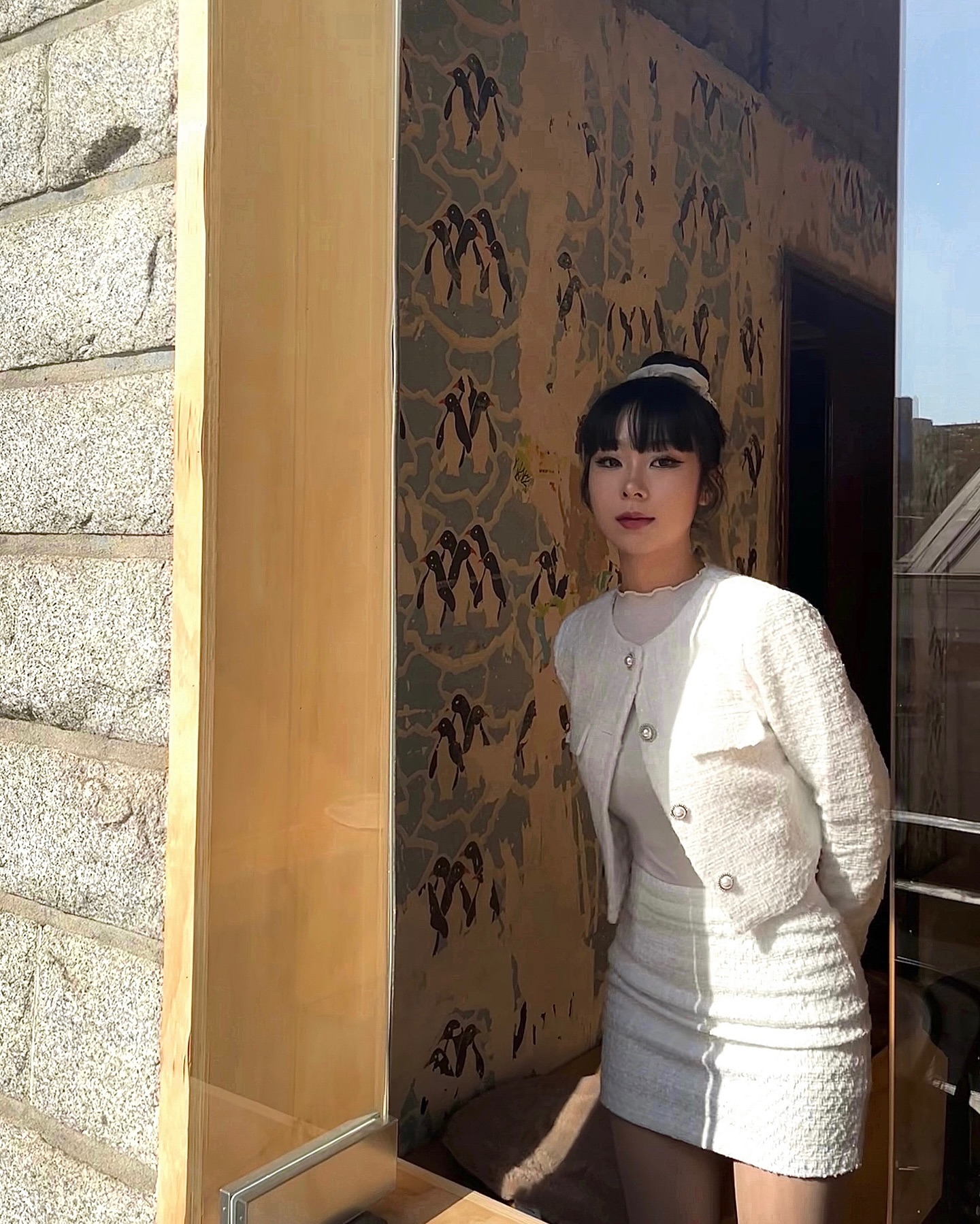 ʚ(ȉˬȉ⁎)ɞ˒˒
𝐍𝐨𝐯𝐞𝐦𝐛𝐞𝐫 𝟏𝟔, 𝟐𝟎𝟐𝟒 (𝐒𝐀𝐓)
.
.
.
#연남 #연남카페 #카페추천 #홍대 #트위드 #트위드자켓 #daily #01 #dailylook #ootd #outfit #selca #selfie #거울샷 #fashion #🇰🇷 #fashionblogger #like #피드 #일상 #데일리 #가을 #서울 #추천