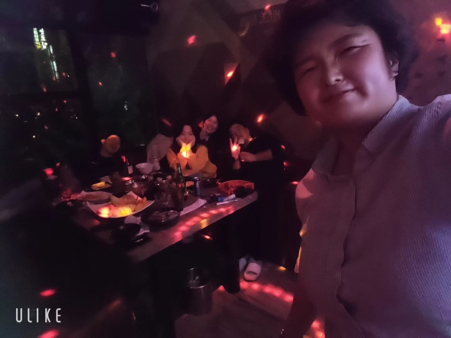 언제나 즐거운 모임,
파뤼 피플ㅋㅋㅋ
.
.
.
#울산 #모임 #party #하이파이 #불금 #아닌데 #평일 #피해자 #ㅋㅋㅋ
