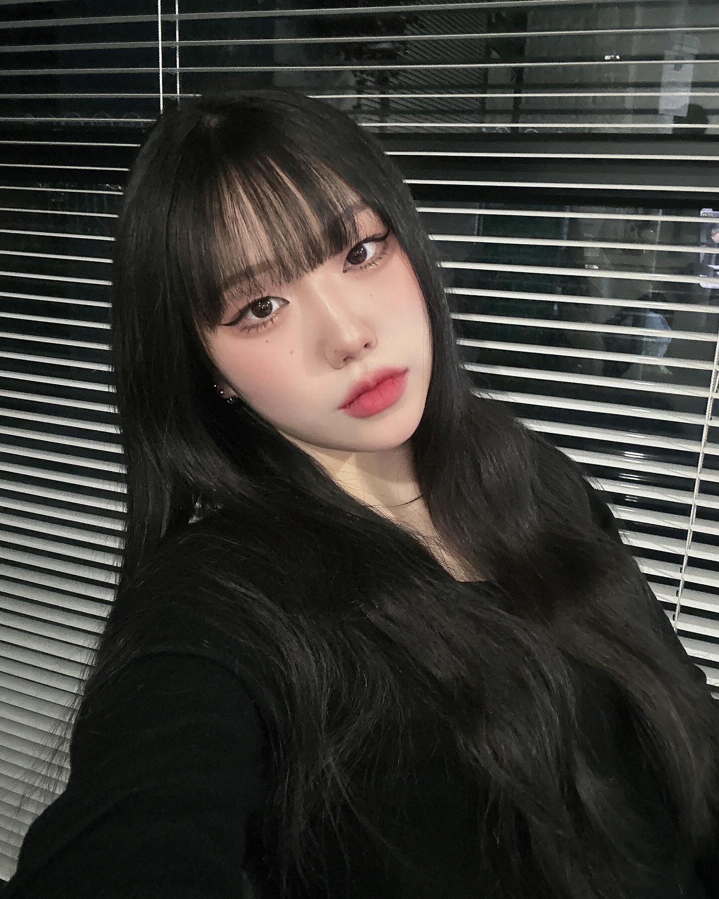 별안간 꽃 촬영에 빠져버린 여성. 본인 포함 …