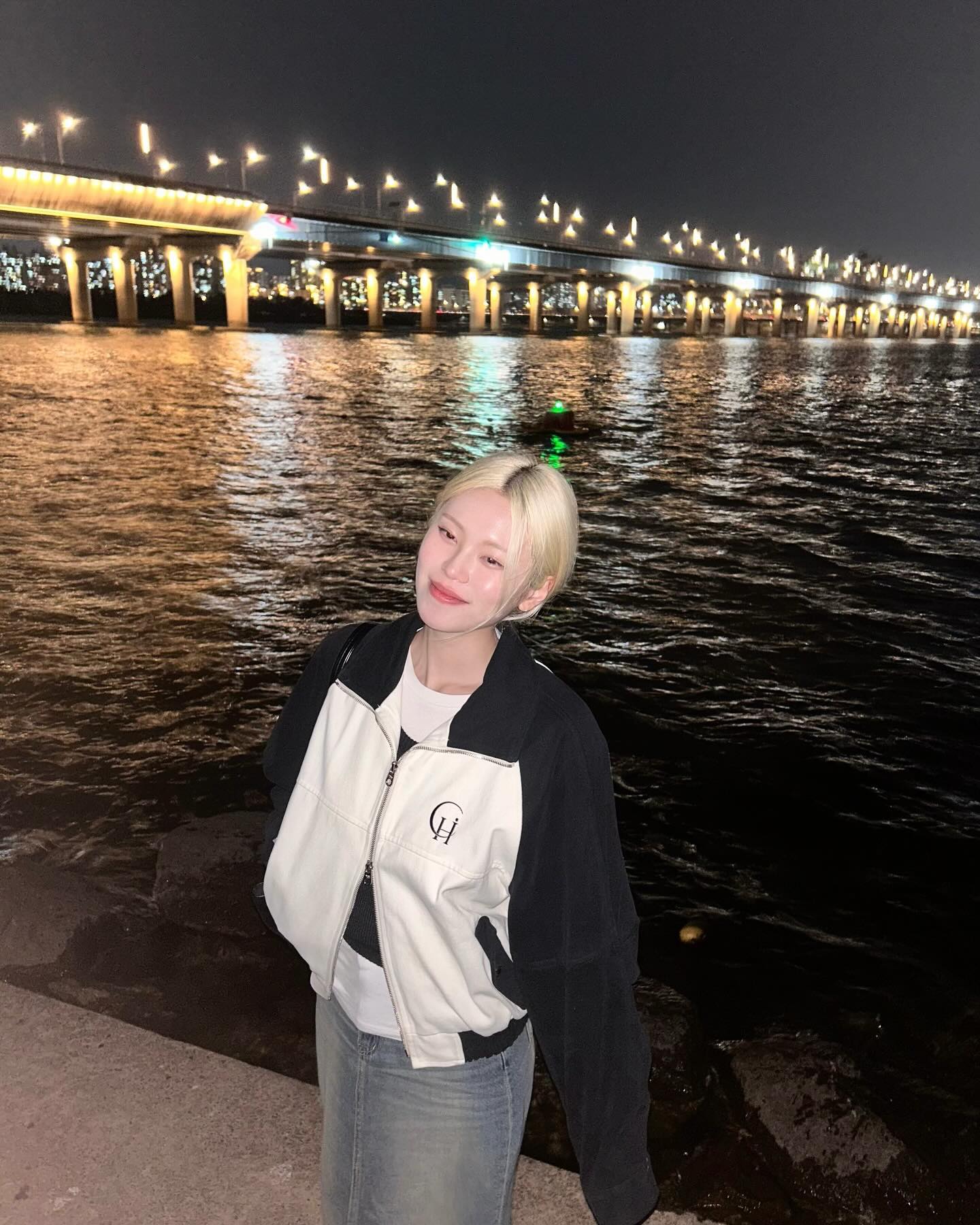 나랑 벚꽃 볼 사람 여의도로 헤쳐 모여~
