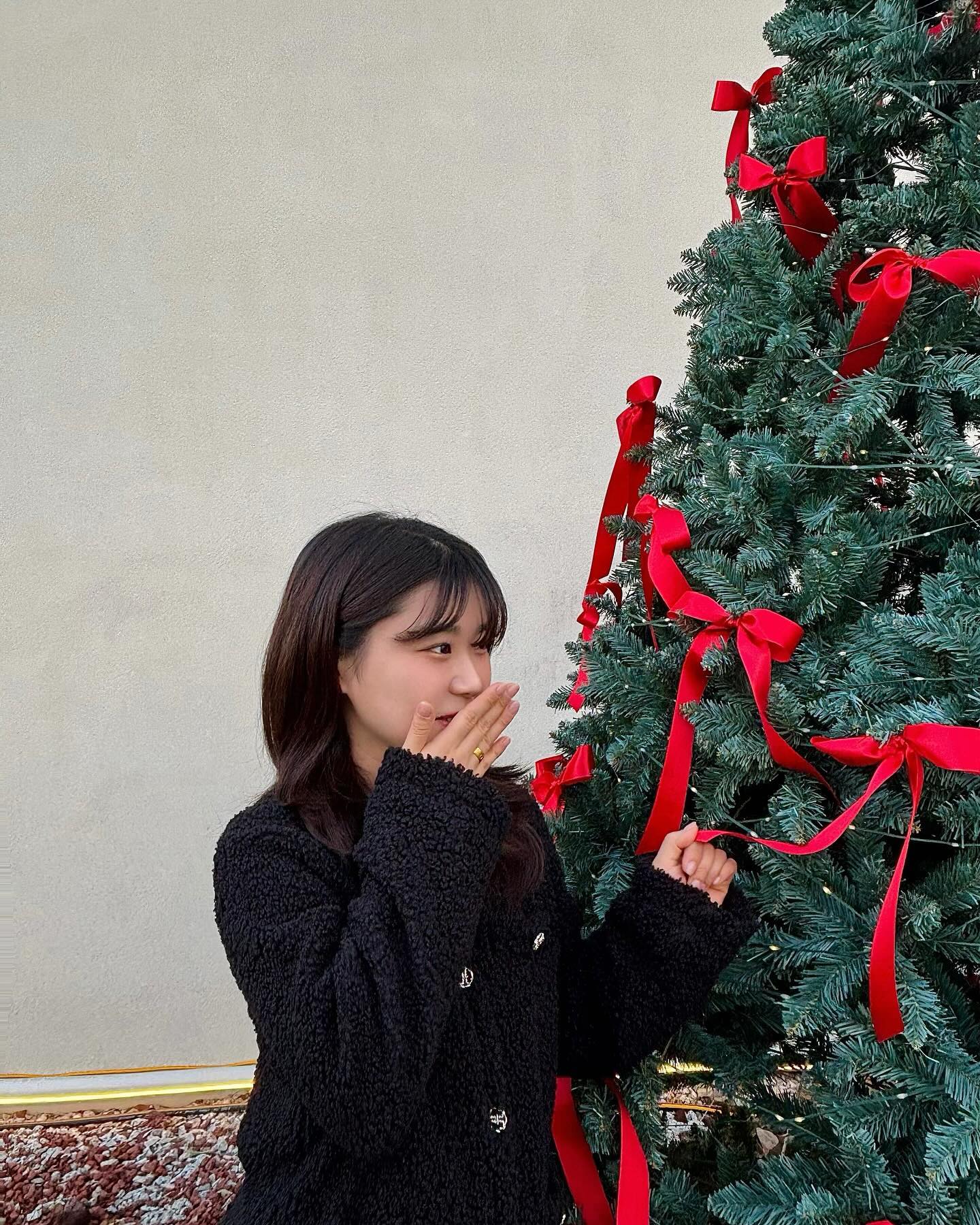 🧚🏻‍♀️🎄 
#에테르