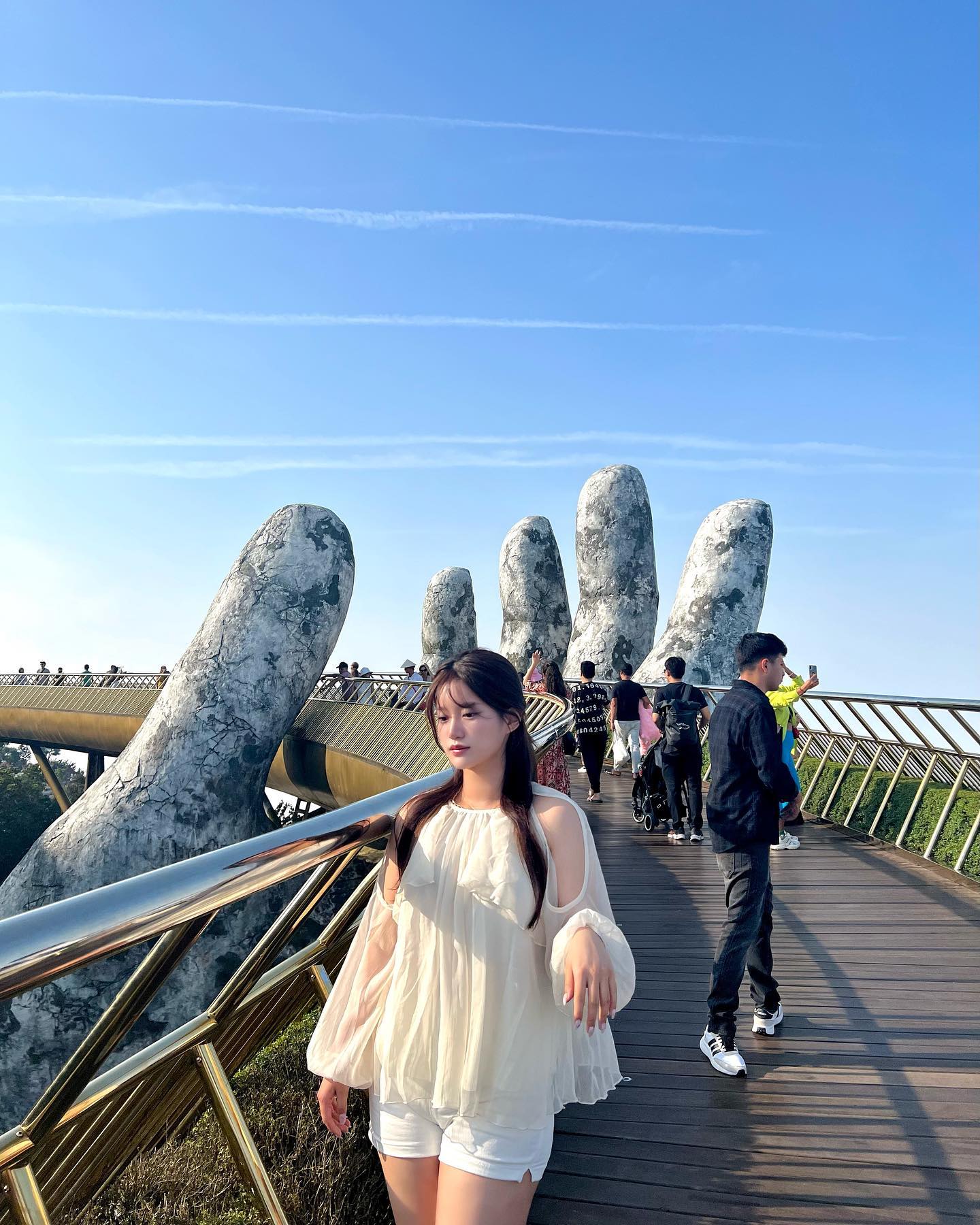 맑은 날씨의 골든 브릿지라니 ... 🥹