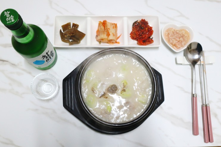 세입네입 천지 돼지국밥 집에서 편하게 먹는 부산식돼지국밥