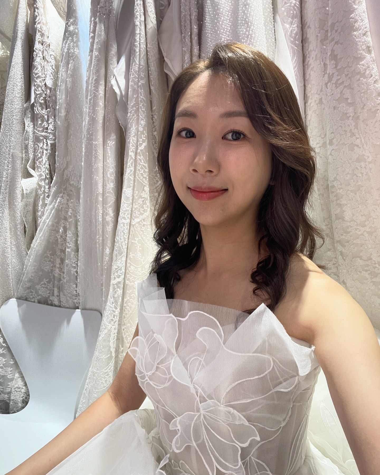 웨딩촬영 끝-

🔸합리적인 결혼준비는 direct.wedding
🔸가입 추천인코드 : 헤베 ❤️
🔸포인트 제도로 결혼 비용 절감 및 스드메 0원 가능

다이렉트 웨딩카페 가입시 추천인코드 입력하고 현금처럼 쓸 수 있는 30,000 포인트 적립하세요. 

#다이렉트결혼준비 #다이렉트웨딩 #다이렉트결혼 #어반스튜디오 #토탈스튜디오 #웨딩촬영