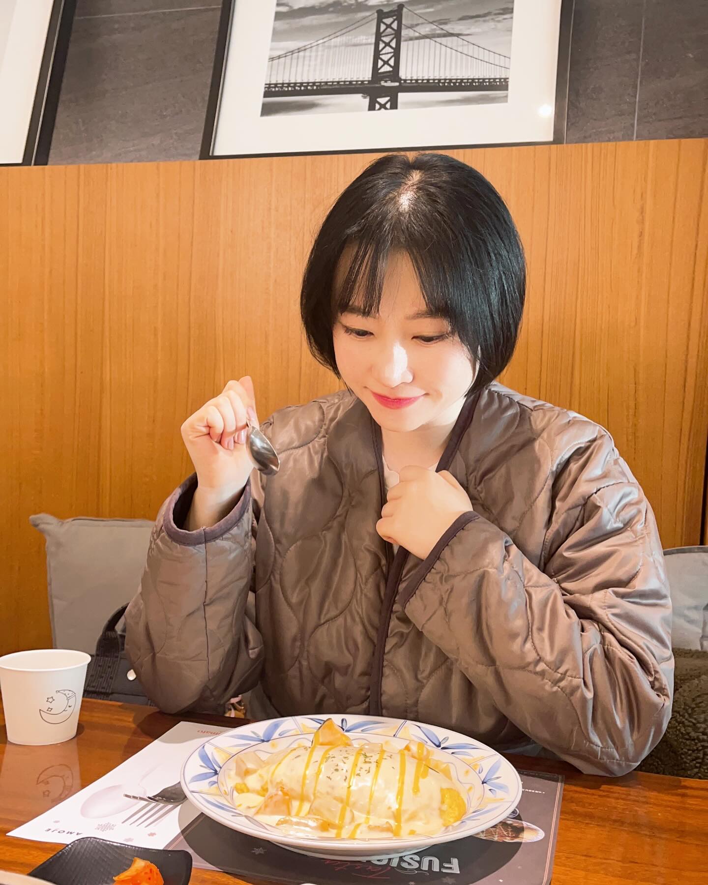-
찐하고 꾸덕한 크림소스는 행복하다