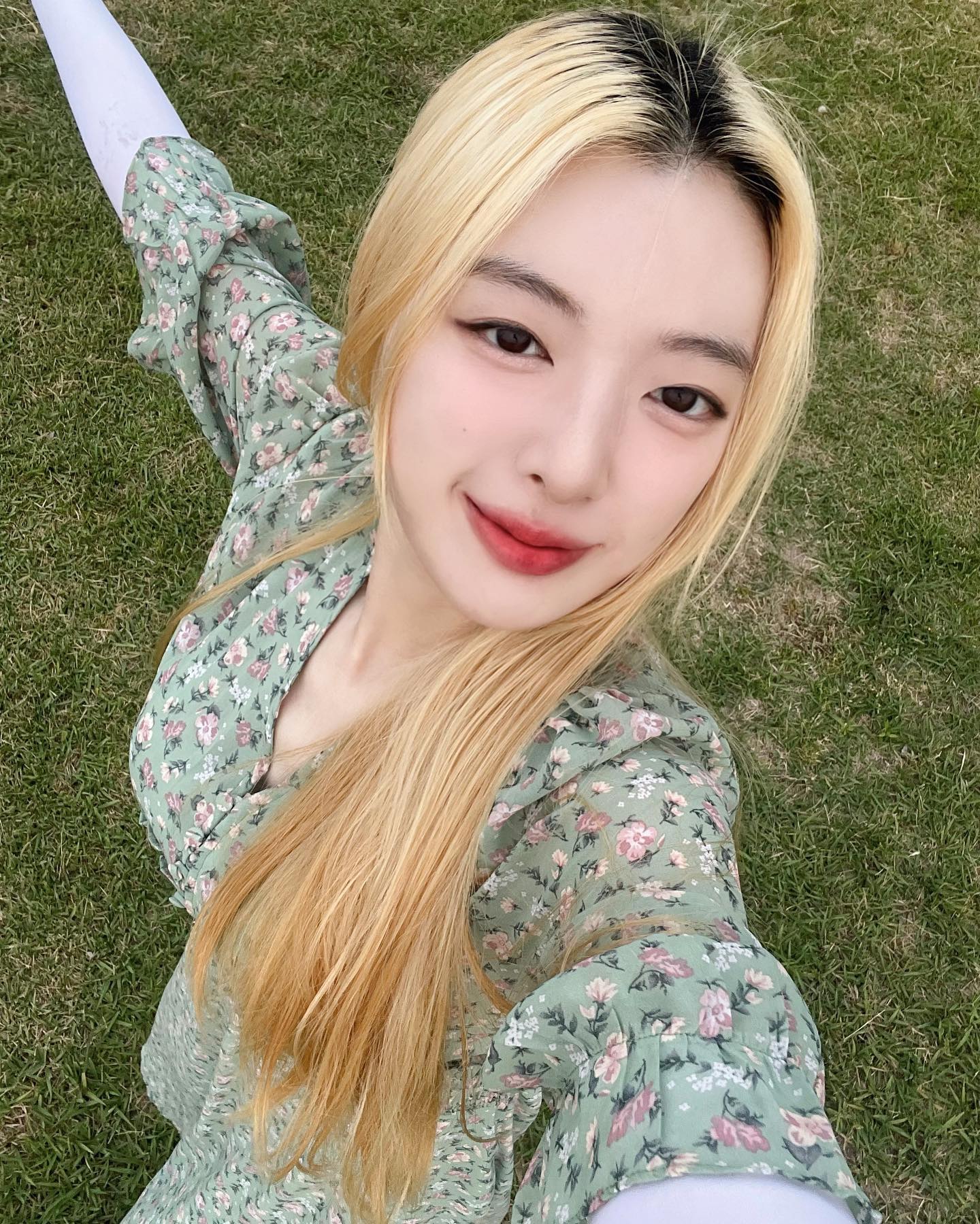 와 아 아 아아아아 주말,,,!!!!!!!ㅁㅁㅁㅁ!!!!🫶🏻🫧