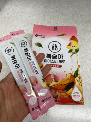 맥널티 복숭아 아이스티 제로 액상스틱이라 찬물에도 잘 녹아요