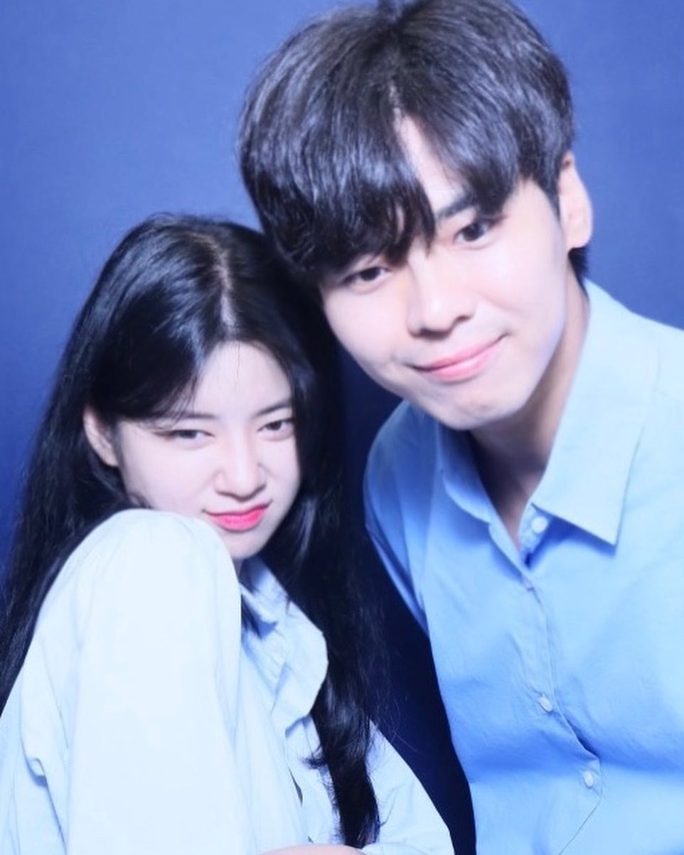 아마도 시밀러룩...그런거! 
_
#💙
