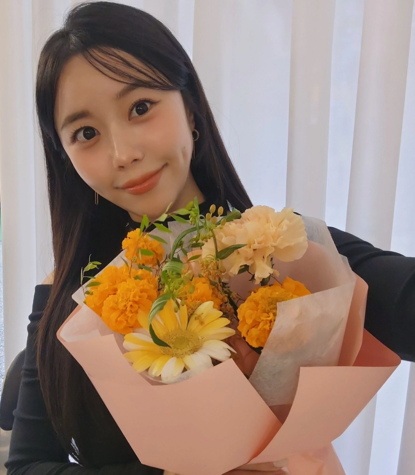 기억해주고 축하해준 모든분들께 감사를 🩷 
아주 꽉꽉채운 햅삐생일이여뜹니다 🎂