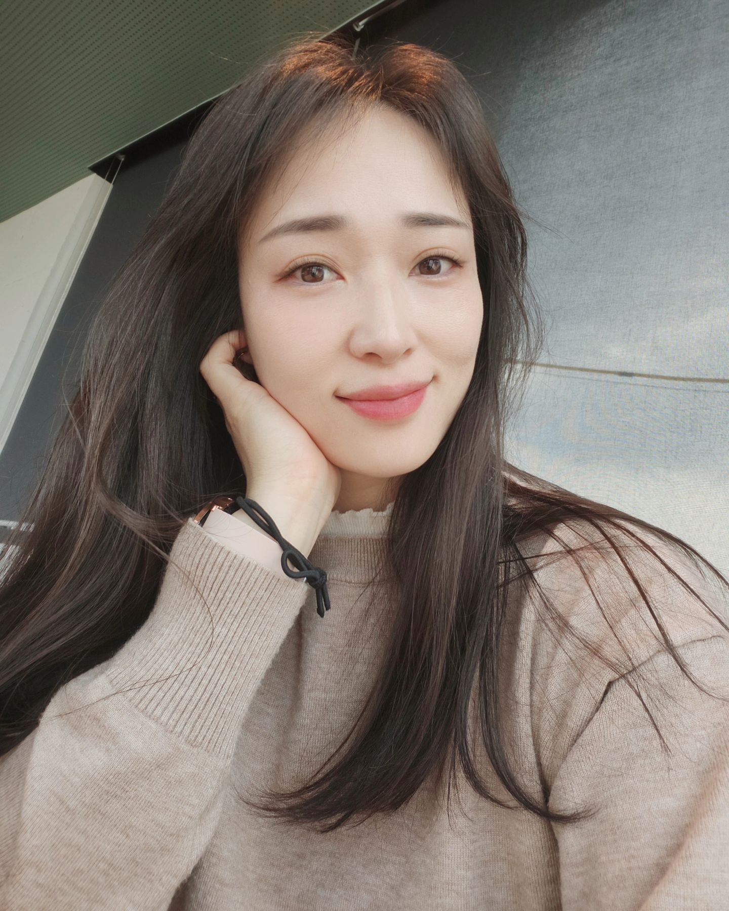 오픈한지 얼마안되서 좋다😊

#화진해수욕장 #스타벅스화진해수욕장점 #스타벅스화진해변 #스타벅스 #화진해변 #화진해수욕장카페 #포항카페 #포항카페추천
