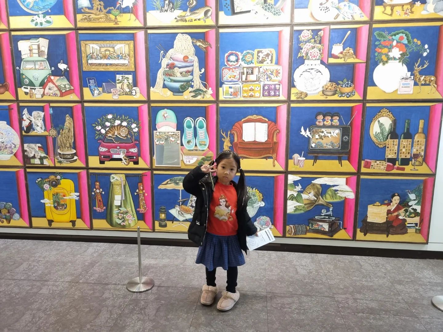 한국 오자마자  까치뉴스 촬영이 잡혀서
급하게 한복 빌리러 왔다가 #허준박물관 
눈와서 사람도 없고  너무 좋으네♡

#나무약합꾸미기 #십장생손수건 #만들기체험