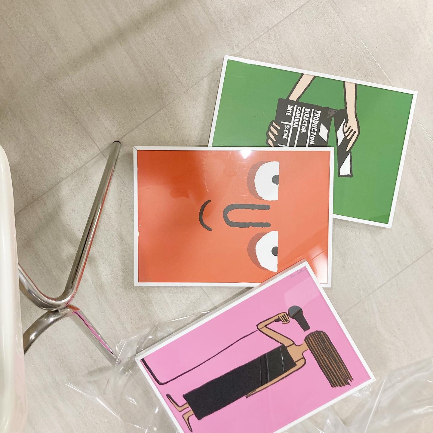 -
드디어 액자에 끼움
예뽀다 💚🧡💖
거실에도 액자 하고 싶은데
100일째 고민만 하는 중 ㅋㅋ
-
-
#액자#포스터#장줄리앙