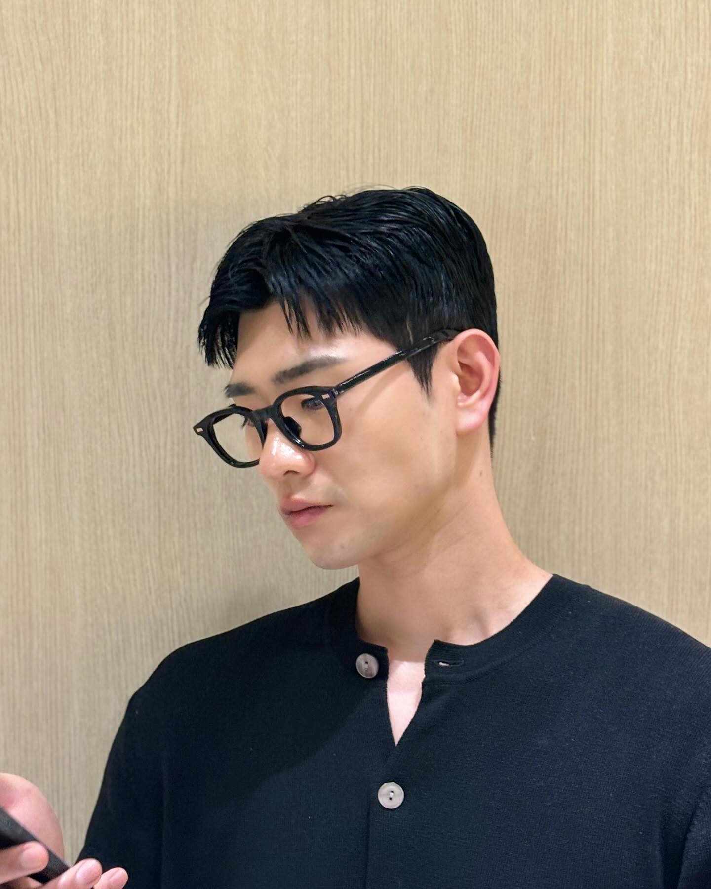 아이디헤어 대전 도안점 [맨즈전문]휘 스타일리스트💈
짧은머리도 스타일리쉬하게 #드롭컷 #아이비리그컷 
.
#상대동 #대전도안동미용실 #아이디헤어휘
#남자짧은머리 #대전남자머리 
#둔산동 #원신흥동 미용실