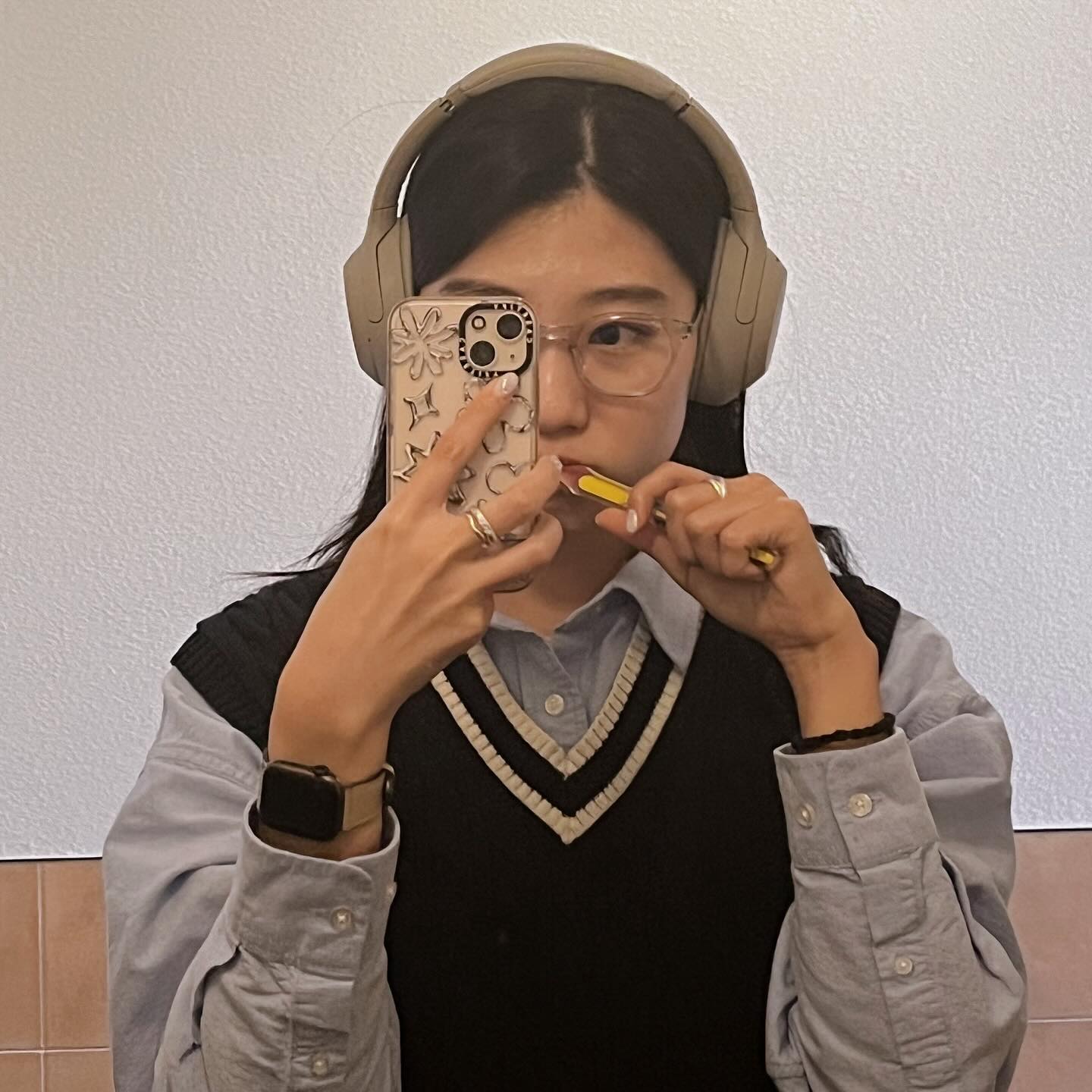 일상2 그리구 나애 워크라이프 안정제인 뉴우-디바이스들
⠀
#소니WH1000XM4 #한무무 #치이카와 🤍🫧🤍🫧