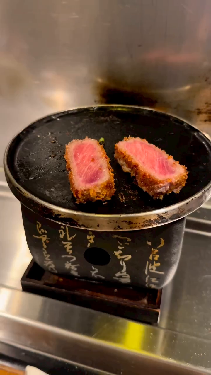 겉바속촉 육즙최고 규카츠 맛집 🫶🏻 
일본의 먹던 규카츠 생각나서
다녀왔어요 🥹

#제주 #먹투어 #일본규카츠
