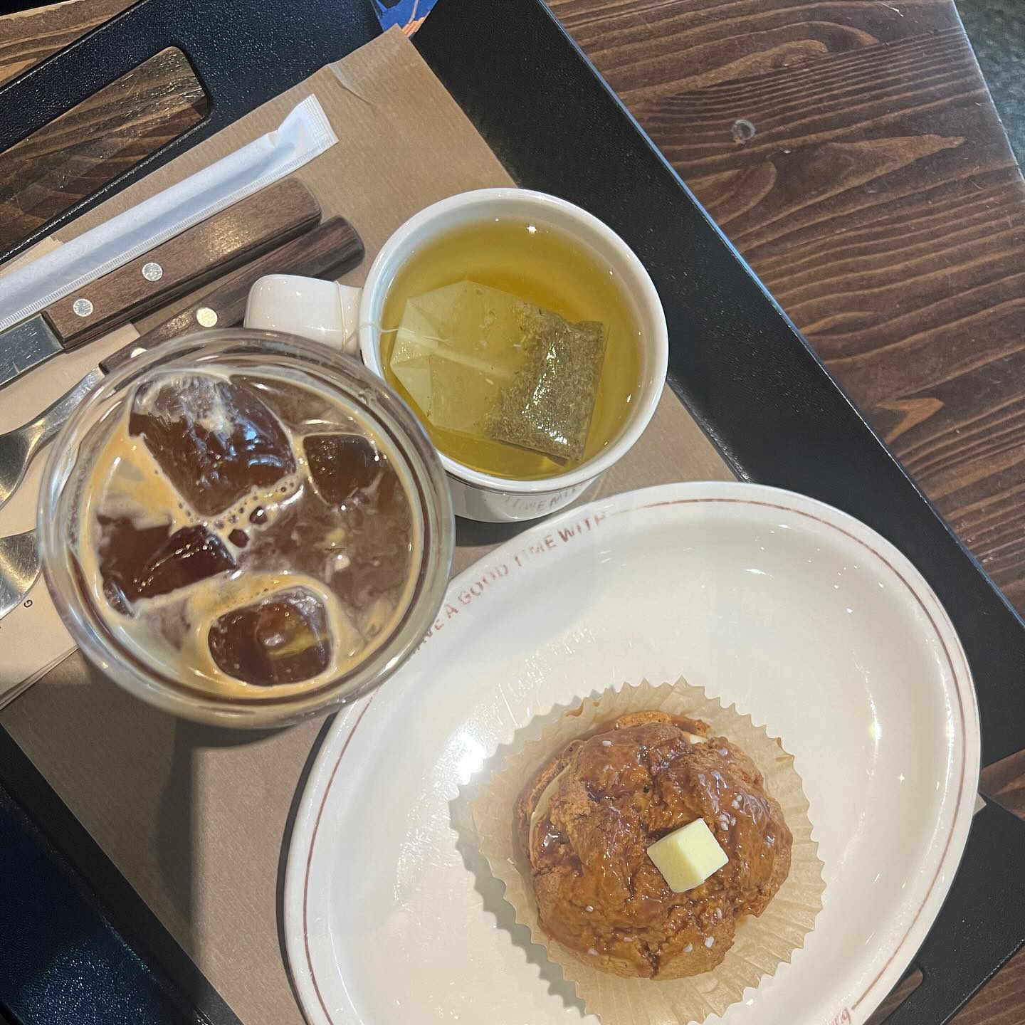 언젠가부터 연남동이 난 그냥 좋더리 ㅋㅋ
연남동 걷기는 여전히 좋구요😄
맛있는거 먹고 걷다가 카페도 가고~

이게 벌써 일주일이 다 되어 간다⁉️

추워도 아아에 스콘 먹고 싶넹😅