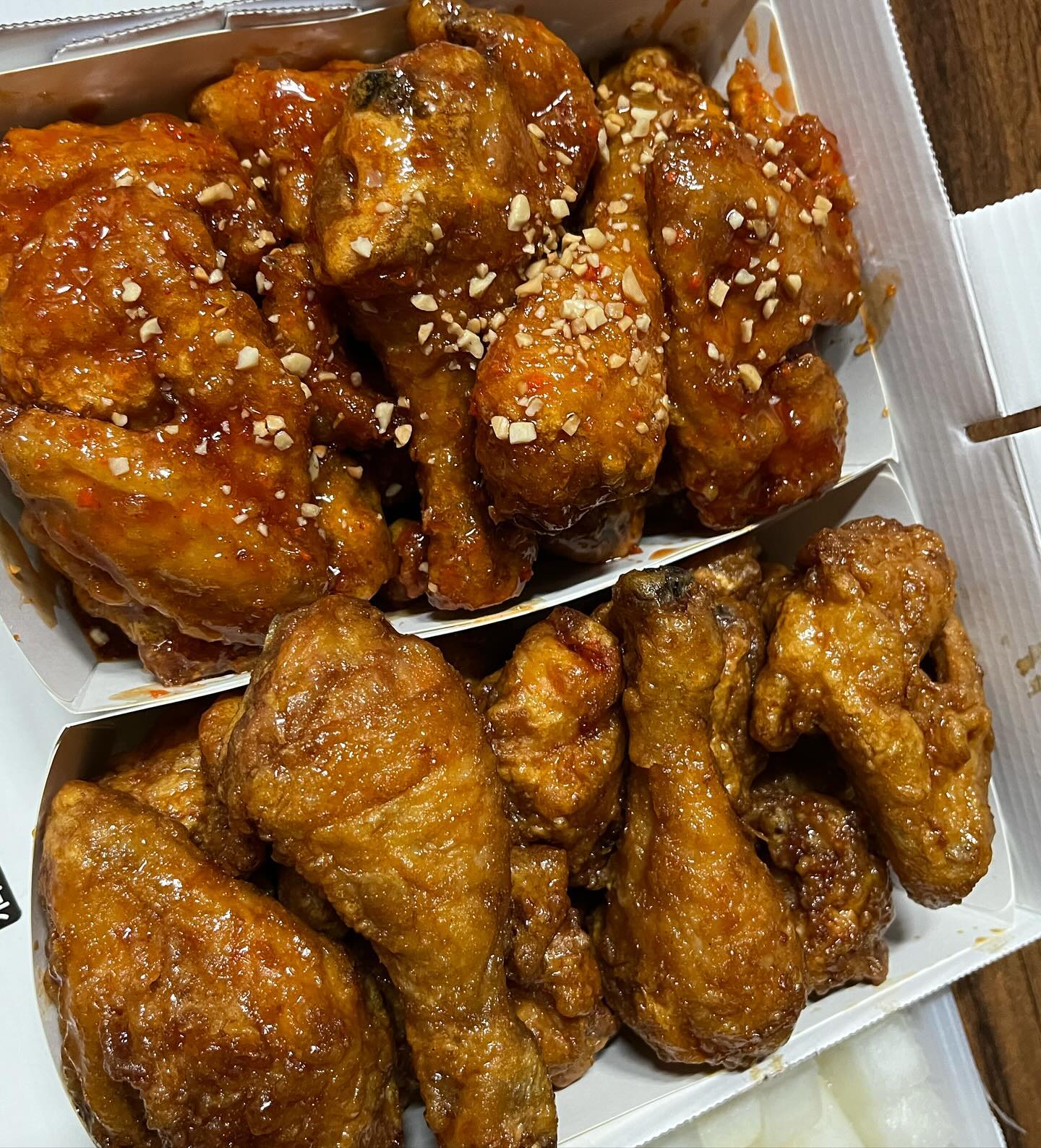 양념 간장 치킨은 최고 ..