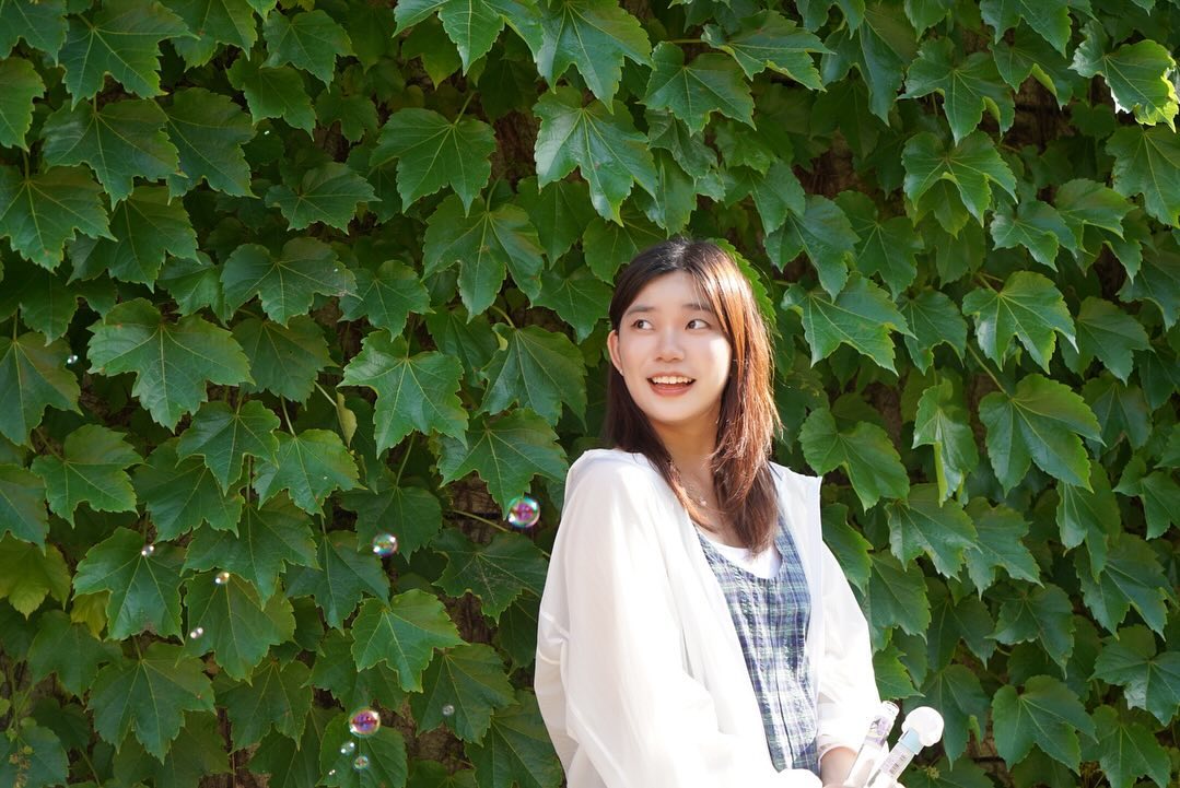 초록빛 비눗방울의 계절 🌿☀️ 🫧