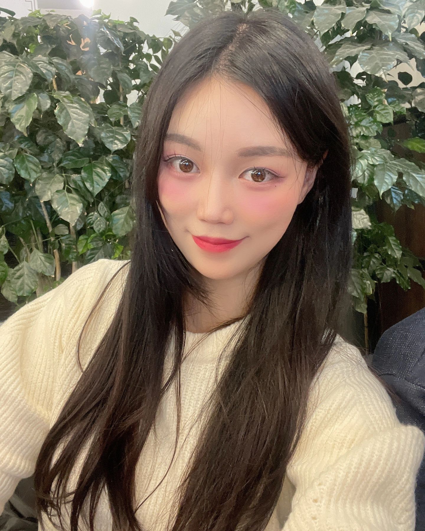 다들오랜만 ~~~~
새해복 많이받으세요 여러분 😻
