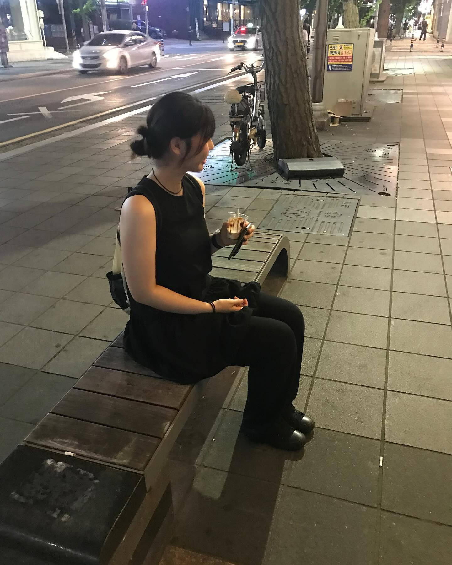 봉초밥 미치셨습니다.