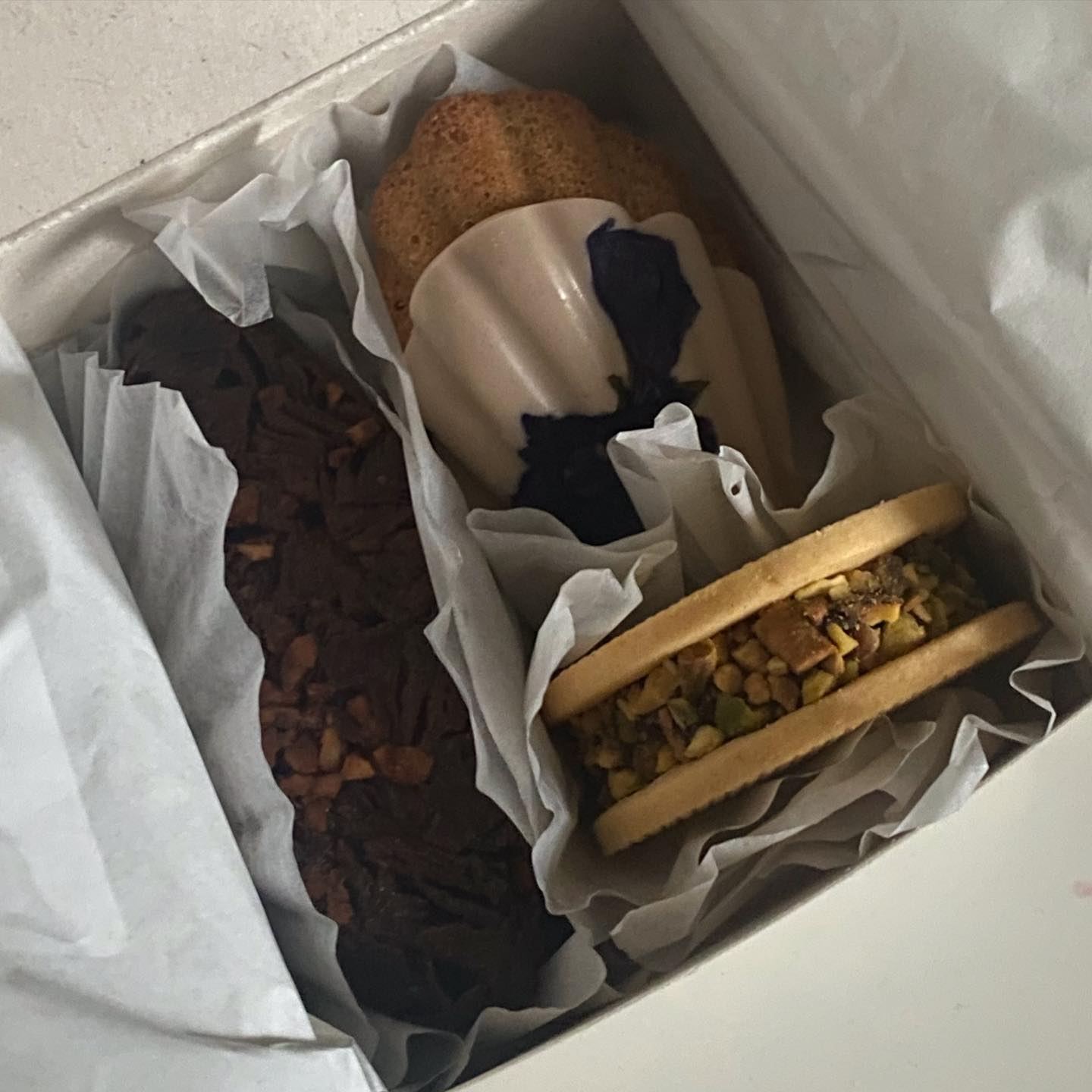 예쁜 걸 보면 기분이 좋아져요