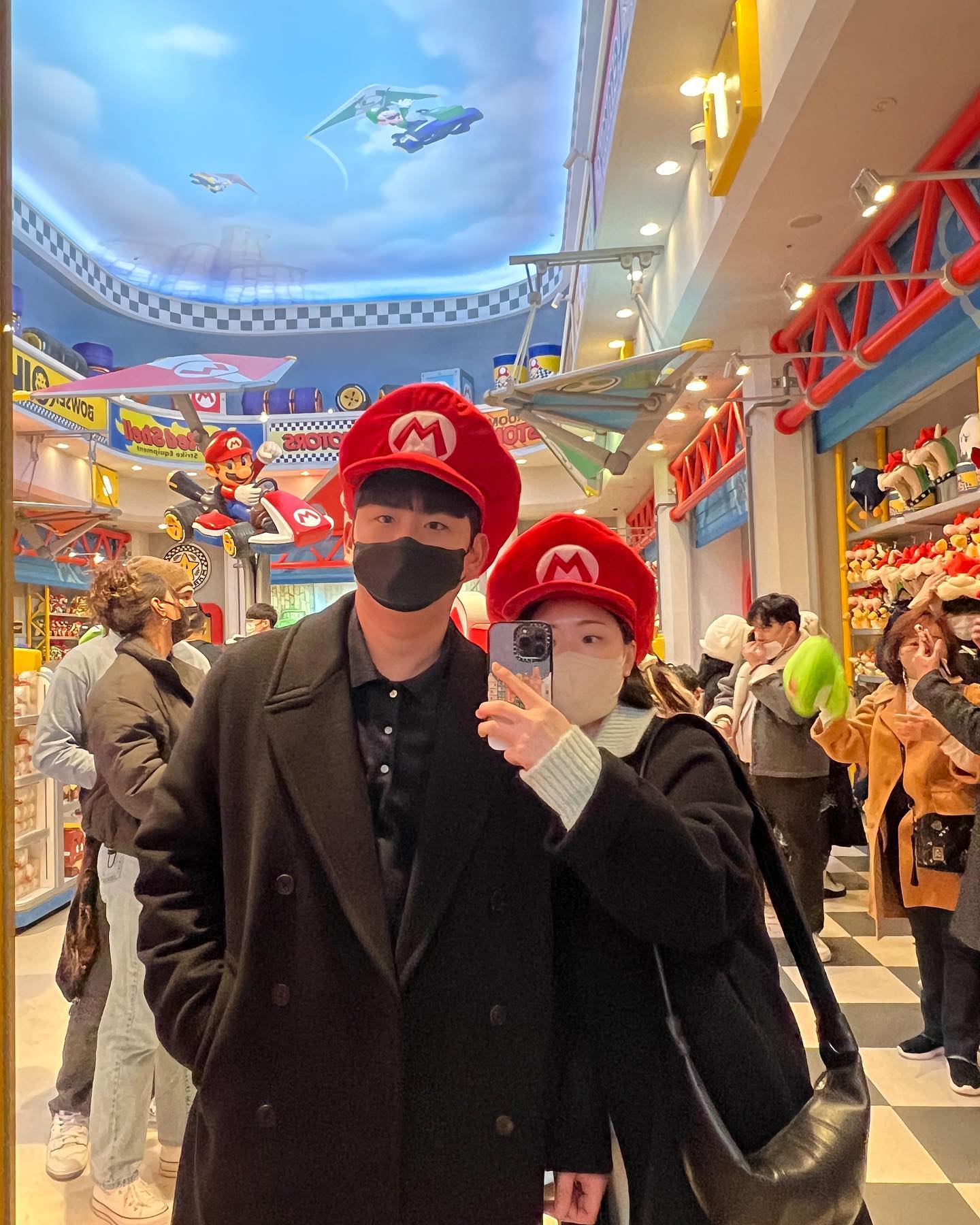 즈르거워떠ㄴ 오사카요행그😉🫶🏻
.
.
.
.
#데일리#데일리룩#오오티디#여행#여행스타그램#먹스타그램#먹방#셀카#셀피#커플여행#부부여행#해외여행#일본여행#여행추천#맞팔#선팔#맞팔환영#좋아요#유디니#여미#여행에미치다