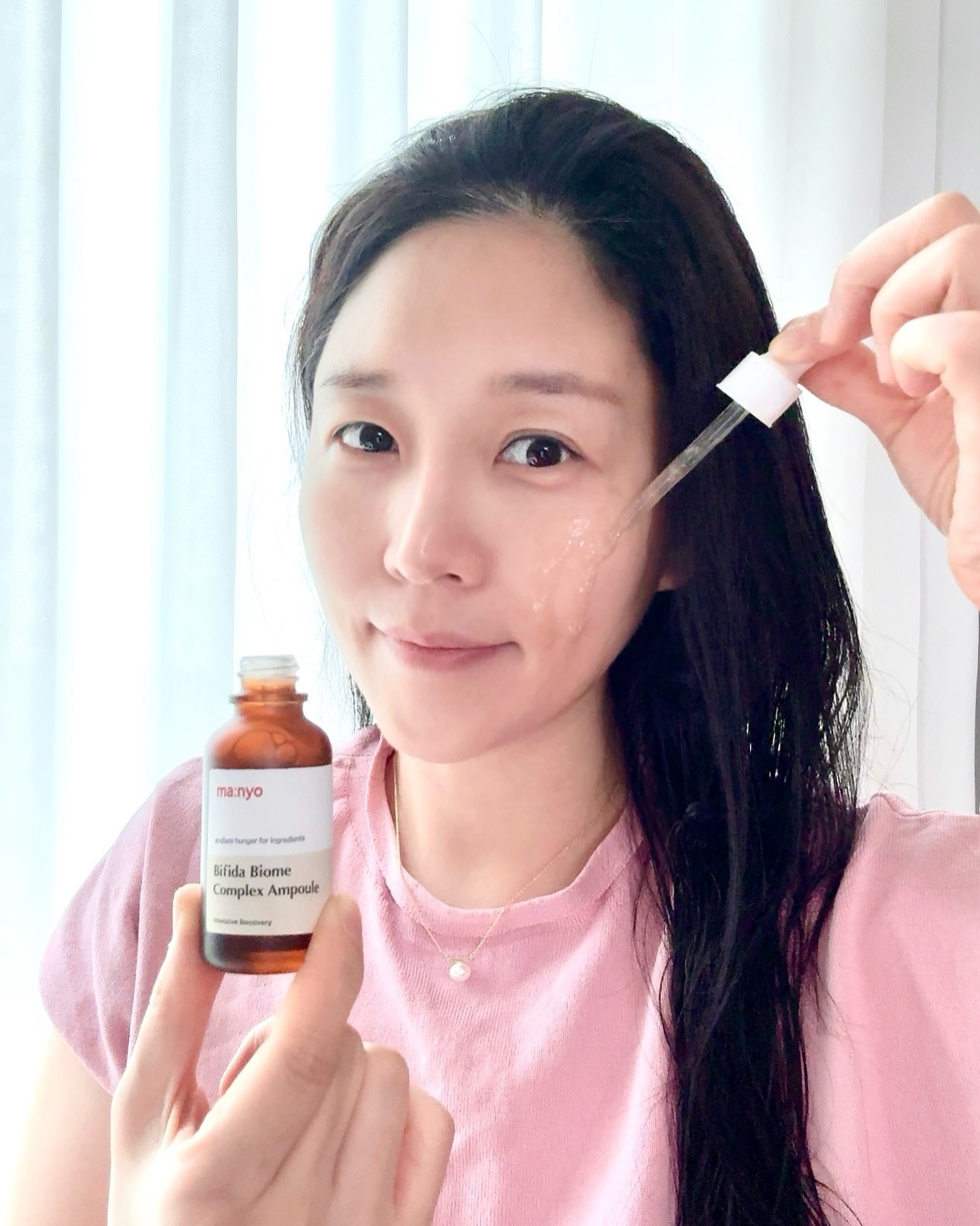 #광고 manyoofficial 비피다 바이옴 콤플렉스 앰플
 
🧙🏻‍♀️원하는대로 마법같은 피부변화를 만드는 곳
피부에 진심인위저드들의 #마녀공장
 
피부관리 근본부터 건강하게 만드는 것이 진리죠,,피부가 밀도있게 탄탄해지는 근본성분 비피다 바이옴™과 유산균 5종 프로바이오틱스를 함유한 #장벽앰플 사용할수록 탄탄해지는 #근본앰플 #비피다앰플
 
늘 그렇듯 좋은 성분으로
고기능성 앰플이지만 산뜻하게 촘촘하게 차오르는 수분 장벽
 
노화를 자연스럽게 받아들이며 일상에서 꾸준하게 #슬로우에이징 케어할 수 있는 가을철 장벽케어 추천 앰플로 추천드리옵니다아아아~~~🙌
 
비피다 바이옴 콤플렉스 앰플은 올리브영에서 30ml 더블기획세트로 만나볼 수 있는 #올리브영추천템 입니다!
