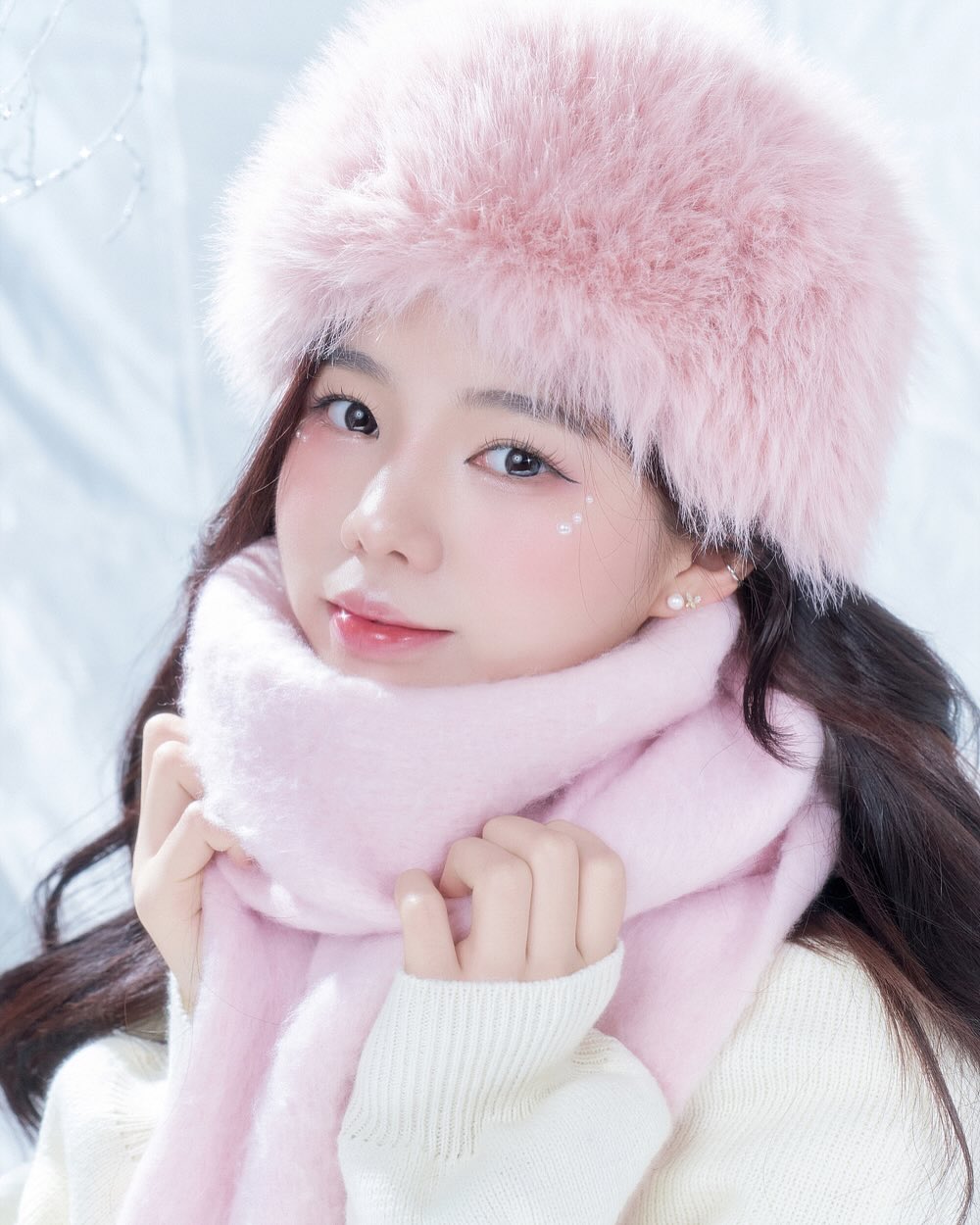아껴둔 프로필 ❄️

#06 #06년생 #07 #08 #09 #fyp #맞팔 #프로필 #프로필사진 #프로필촬영 #모델 #패션모델 #프로필촬영 #일반인모델 #코디 #겨울코디 #겨울 #목도리 #좋아요반사