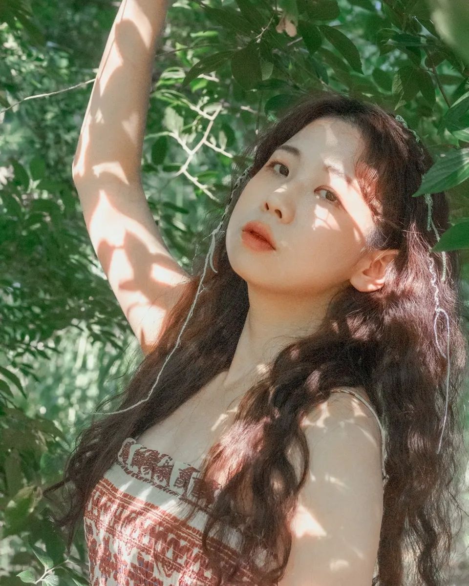 이 사진을 올리는 이유는
이 사진을 찍어준 사람이 보고싶어서 입니다.