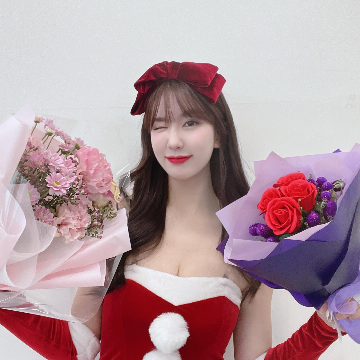 이날 PBA가 마지막인줄 정말 몰랐는데..
꽃도 주시고 도시락이벤트도 해주시공
이미 알고들 계셨던건가🧐산타츄는 끝❤️
23년도 감사했어요💐프바걸즈는 1월에 만나요오