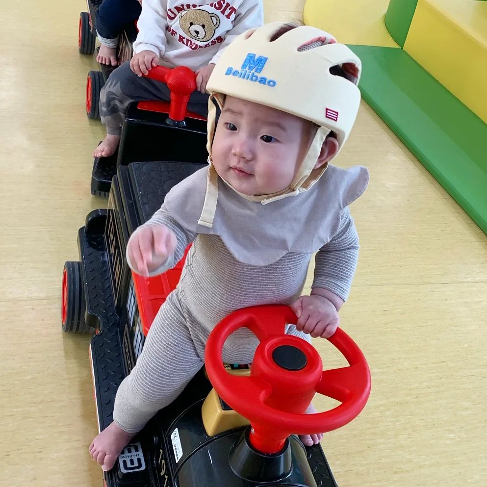 -
진짜 사진 많은데...
언제 다 올리지 😮‍💨

칙칙폭폭 🚂🚂🚂☁️

#이게언제더라 #엄마대신운전좀