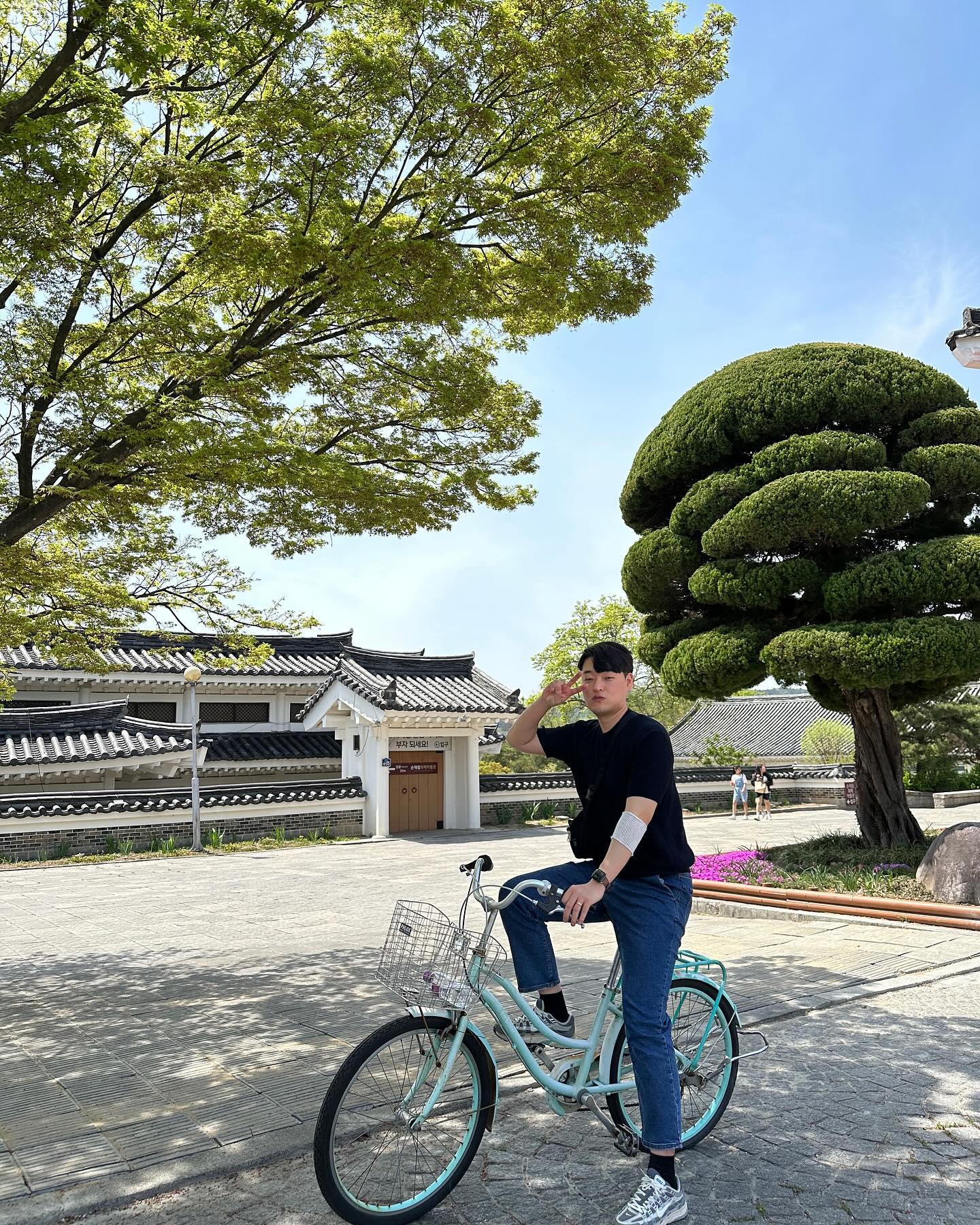 ⠀
준비한 체력을 모두 소진하였습니다.🚲
⠀
⠀
#경주 #보문호반길
#하나랑 #자전거산책 #라이딩