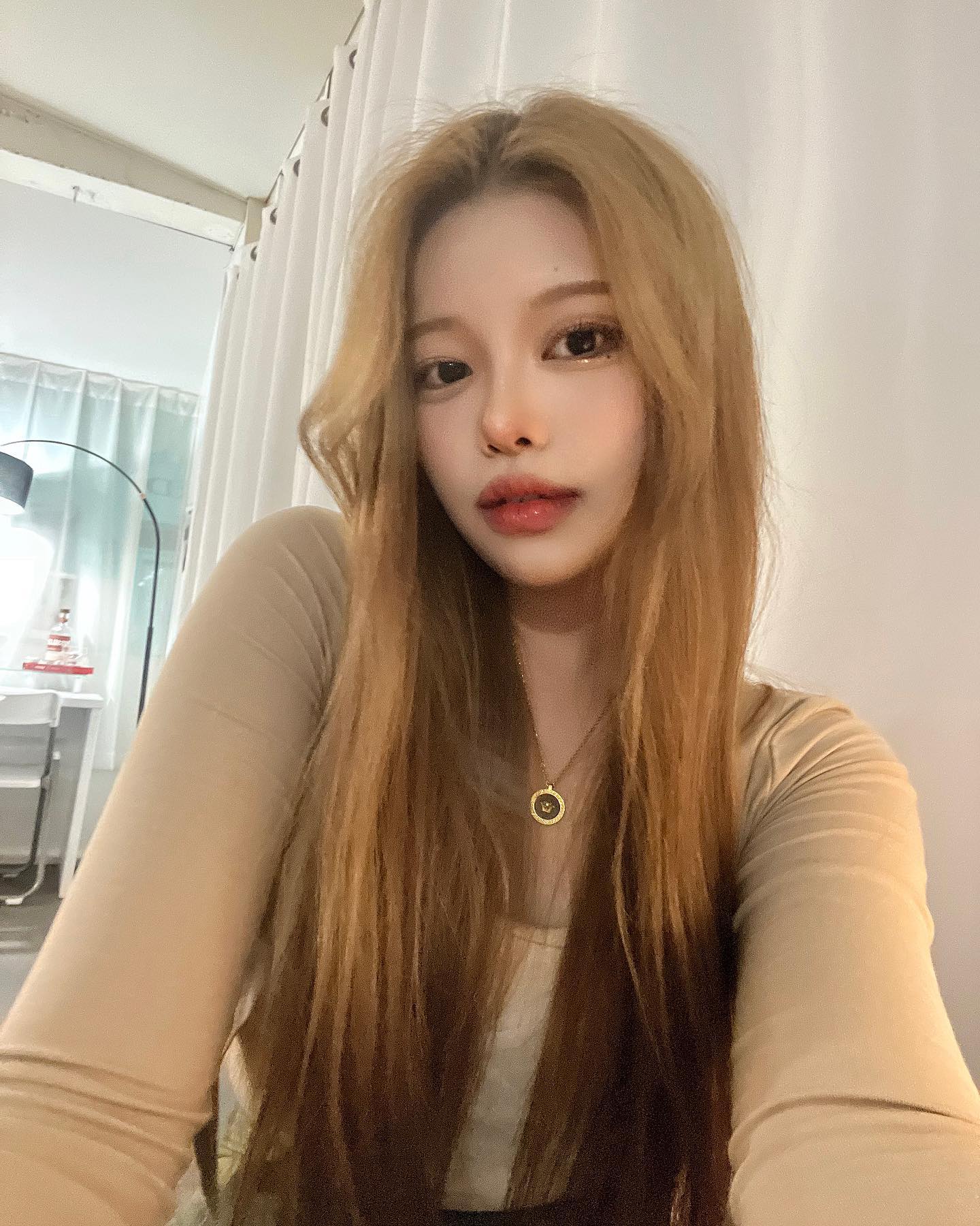 자기가 자초해놓고선 꼴에 괴로운 척은 🥵