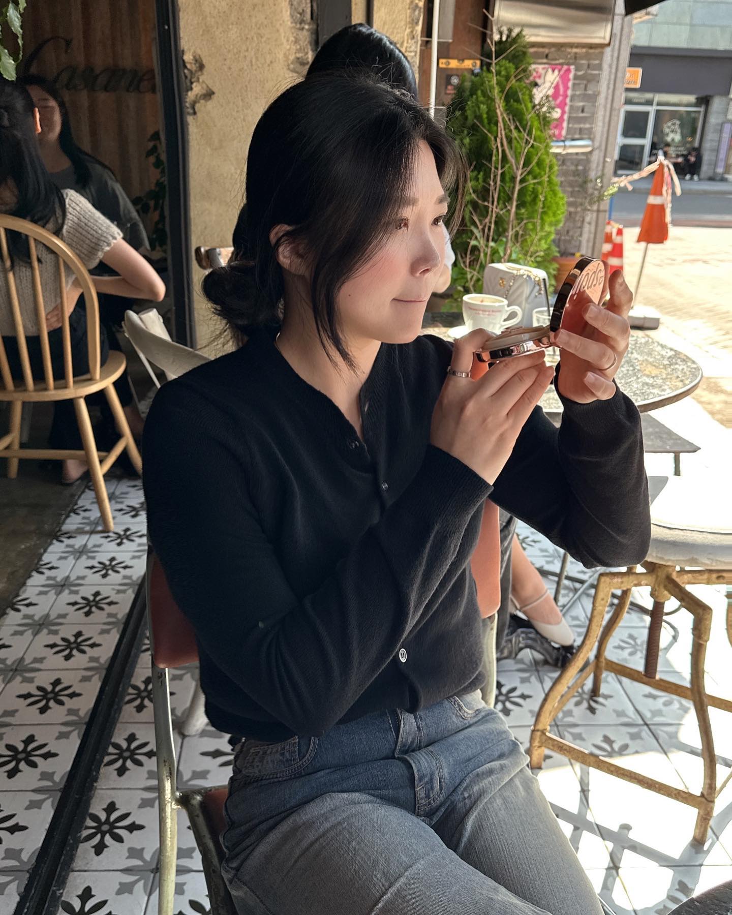마지막 게시물이 8월8일이라는 사실에 놀라고 배만보여서 열받음 머리정리시급,,🫠