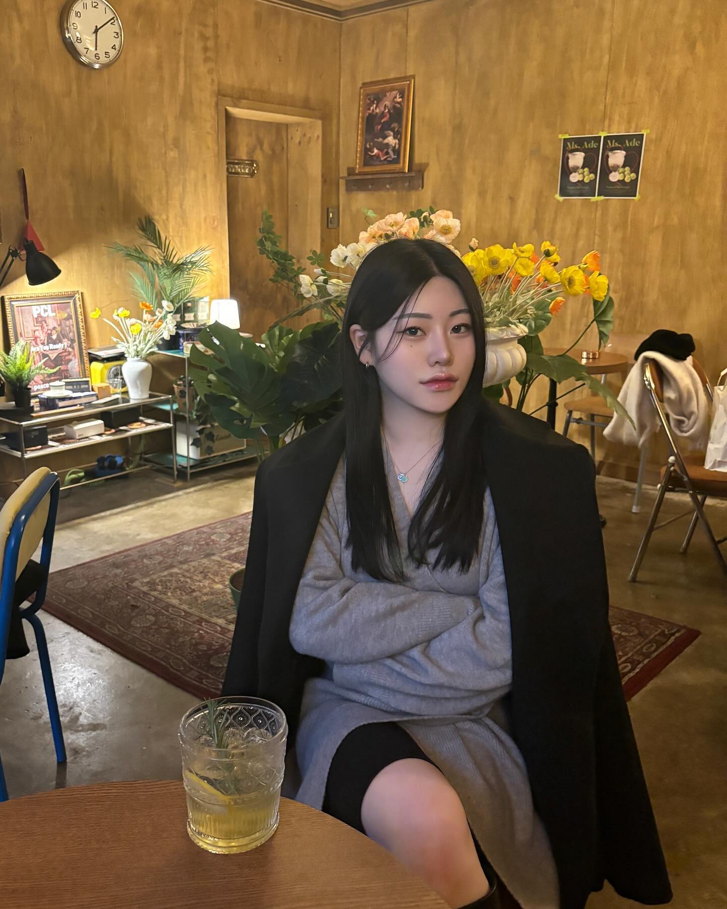 🤍
Q. 저 음료의 이름은?
A. 저의 사랑은 청량햇…