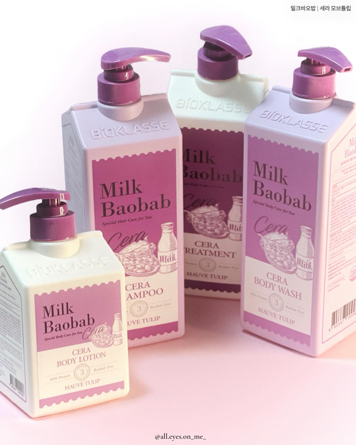 #협찬 milkbaobab_official 
향기 때문에라도
자꾸 자꾸 씻고 싶게 만드는 브랜드
🤍🤍🌴밀크 바오밥🥛 🤍🤍

잔향까지도 포근하고 사랑스러운 밀크 바오밥
세라 라인에 신향인 
‘모브 튤립‘ 🌷향기가 출시 되었어요💖

누구나 좋아할 수 밖에 없는 포근한 향기와
세라마이드 함유량이 높아 고보습 케어가 가능해
매일 매일 사용하게 되는 클렌징 라인이예요🥛

지난 오션브리즈🌊 향에 홀딱 반해서😍
오래 지속되는 향기가 필요한 날,
건조해서 깊은 보습이 필요한 날 자주 사용해줬고
요즘도 매일 같이 사용 중인데요 🌊🩵

‼️‼️그런데‼️‼️

신향인 모브 튤립 향기도 역대급! 
향기 구성이 전부 제 취향 저격!!😍✨✨
(미쳤다구요….🤭)

✒️🗒️
탑노트 : 시트러스 베르가못, 바이올렛 플라워
미들 : 모브 튤립, 오키드, 프리지아, 릴리 바이올렛 아이리스
베이스 : 머스크, 앰버, 샌달우드, 파우더, 스위트 바닐라

평소 최애 향기가 전부 조합된 모브 튤립 향기!
추워지고 있는 요즘 날씨에
살갗을 포근하고 따스히 감싸는 
바이올렛하고 파우더리한 깊은 모브 튤립 향기🌷🌷💨

밀크 바오밥 제품들은 무려 1,200ml 의 대용량으로 
온가족이 사용할 수 있는 용량 대비 가성비템으로 유명하죠💖

우유 단백질과 바오밥나무씨 성분이 모발과 피부에 
고수분 & 고영양을 공급해주기 때문에
요즘같이 건조하고 쌀쌀한 날씨에 두피부터 바디까지 
촉촉 보습 관리해주기 좋은 제품이에요🩵

튤립추출물과 모브-플라워 콤플렉스 함유된 
미산성 제품으로 두피 및 피부에 자극 부담 없이 
사용 가능한 세라마이드 샴푸 & 트리트먼트🥛

난초의 달콤함과 순수한 아이리스의 섬세한 조화의
바디워시 & 로션이
기분 좋게 하루를 시작하고 
따스함 속에 잠들 수 있도록 만들어준답니다✨✨

겨울과 너무 잘 어울리는 향기의 
고보습 워시 제품을 찾는다면

🌴🥛밀크 바오밥의 모브 튤립 향🌷💖

추천합니다🤍

〰️

#밀크바오밥 #향기좋은샴푸 #바디워시추천 #헤어관리 #모브 #mauve #라튤립 #플로럴향