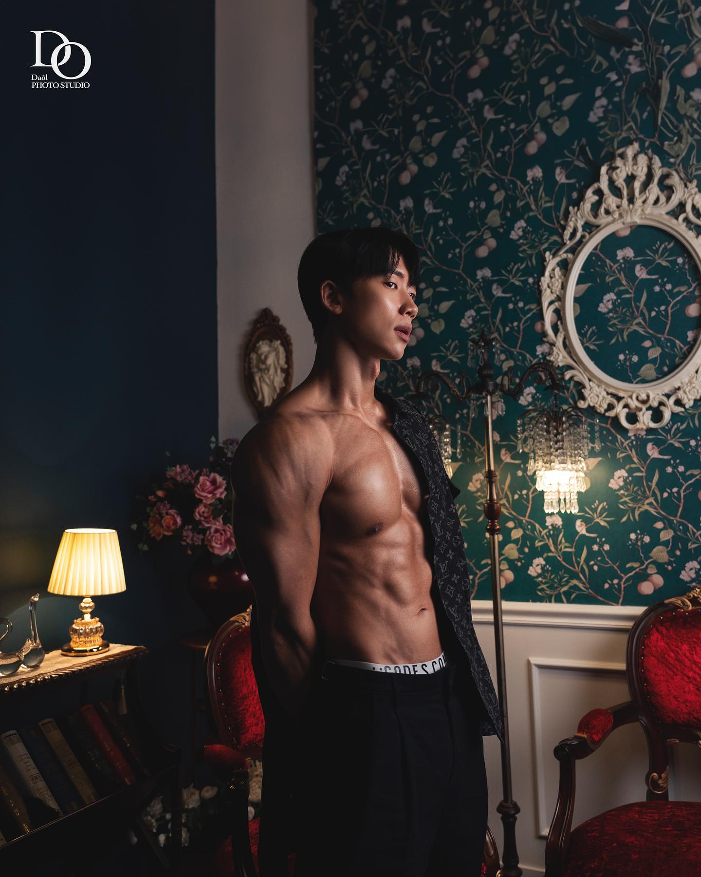자연스럽게 배경과 하나되어 버리기💪