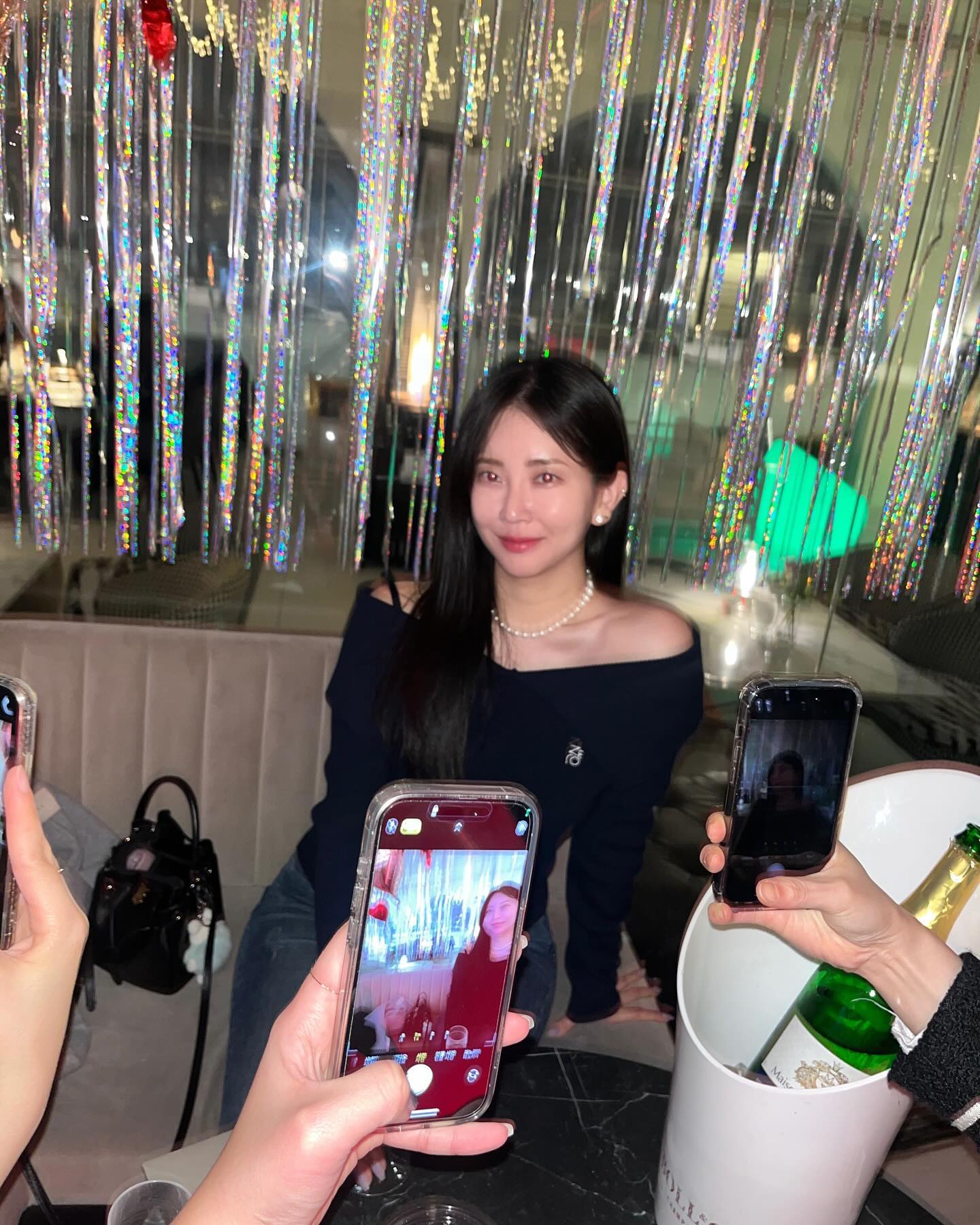 #0324 축하해 주신분들 감사합니다🥰
부담드릴까봐 생일 알림은 꺼놨어요
축하한다 말 한디만 해주세요🥂 #hbd