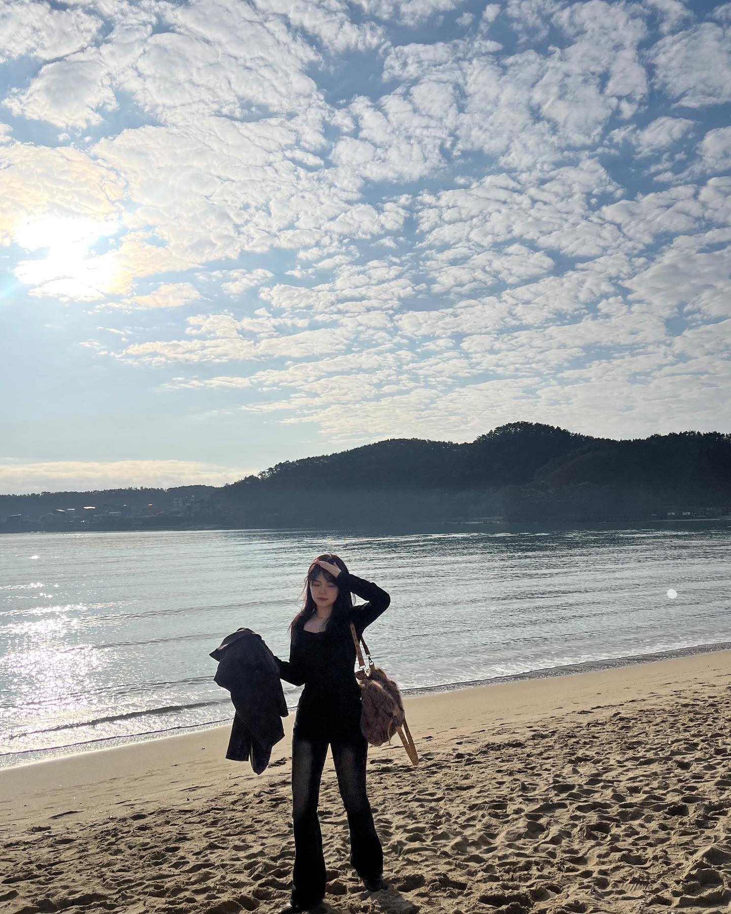 눈 못뜨는 아침 바다🪸✨