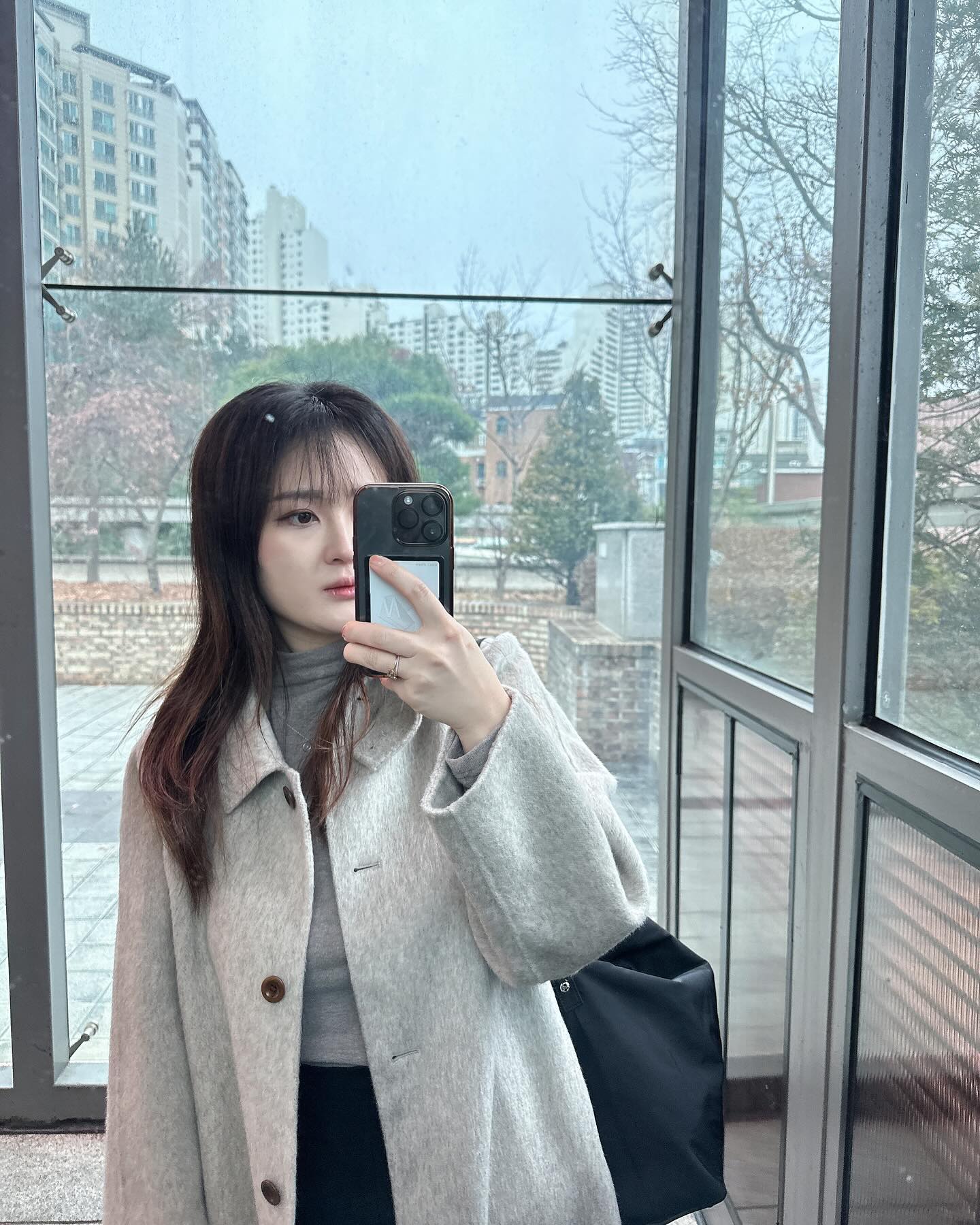 월요일 이자식,, 기어코 와버렸군요,,

아우터 : #오케플 #코트 #아브아코트
상의 : 오케플 #앙고라하프넥폴라
하의 : 오케플 #뉴에어핏
가방 : 유메르 #파나슈백