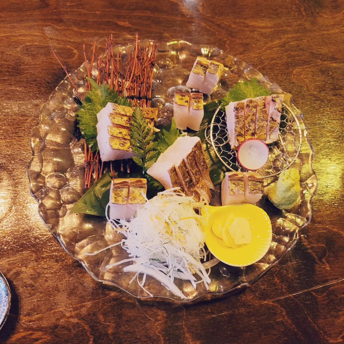 작년에 이어 올해 noin 생일에도 이자카야 카덴 
시작은 냉부투어였는데 ㅋㅋㅋ
오랜만에 대삼치 와라야끼 먹음

#카덴 #이자카야카덴 #대삼치와라야끼 #전복해산물버터야끼 #한우스지오뎅나베