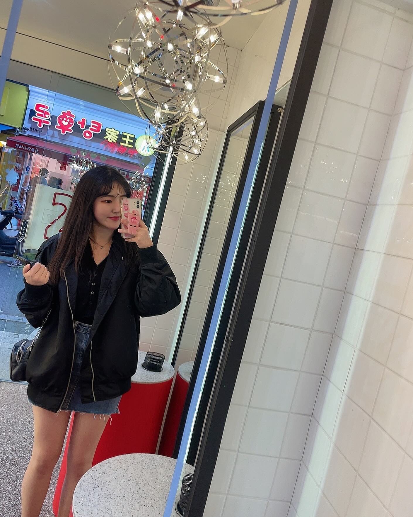 😜
.
.
.
#일상 #소통 #daily #좋아요 #선팔 #셀피 #얼스타그램 #먹스타그램 #여행 #여름 #인친 #오오티디  #instagood #맛스타그램 #저녁 #하늘 #좋아요반사 #주말 #안녕 #l4l #굿밤 #fff #반가워 #카페 #beauty #love