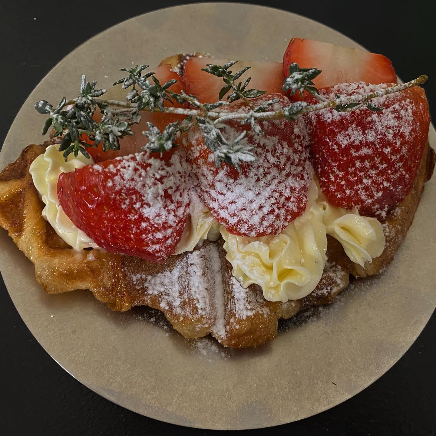 오늘도 맛있는 크로플 냠! #결오픈