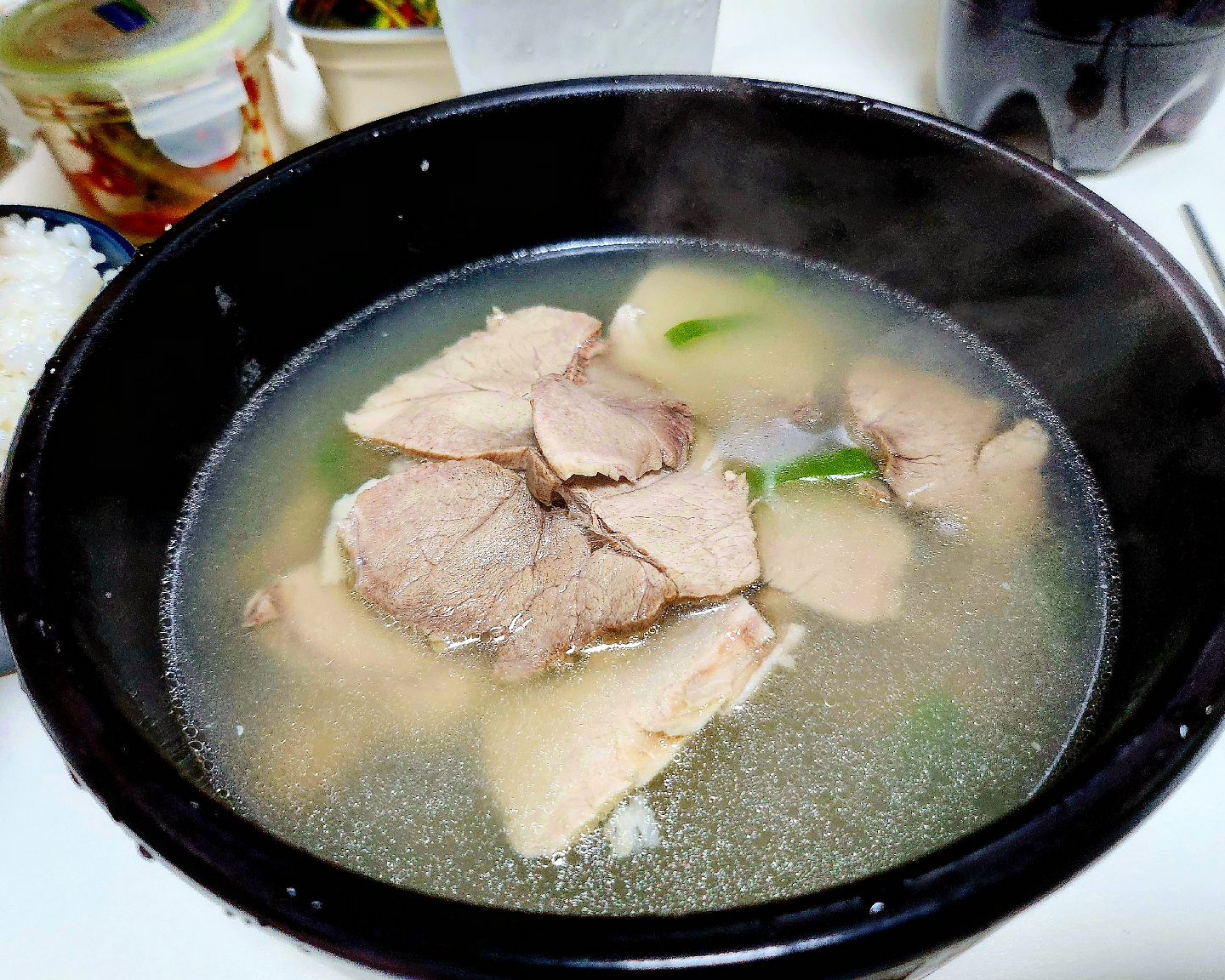 #돼지곰탕 #실패 🥲
#육식맨 

#신랑이_미식가야