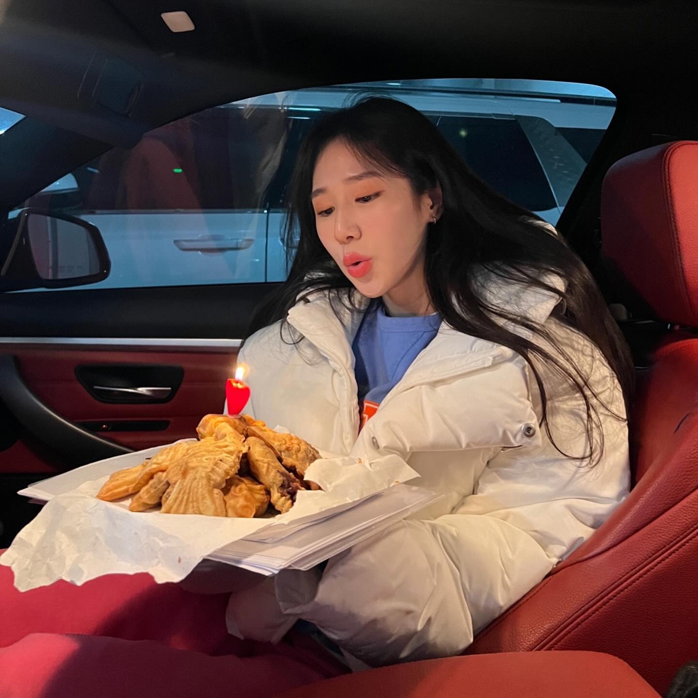 나 오늘 생일인디 케이크 상태 뭐임;;? #HBD 🎂❤️
